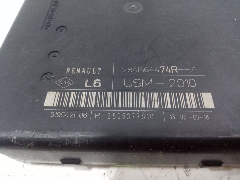 Caja reles / fusibles renault master bus l3h2 38t