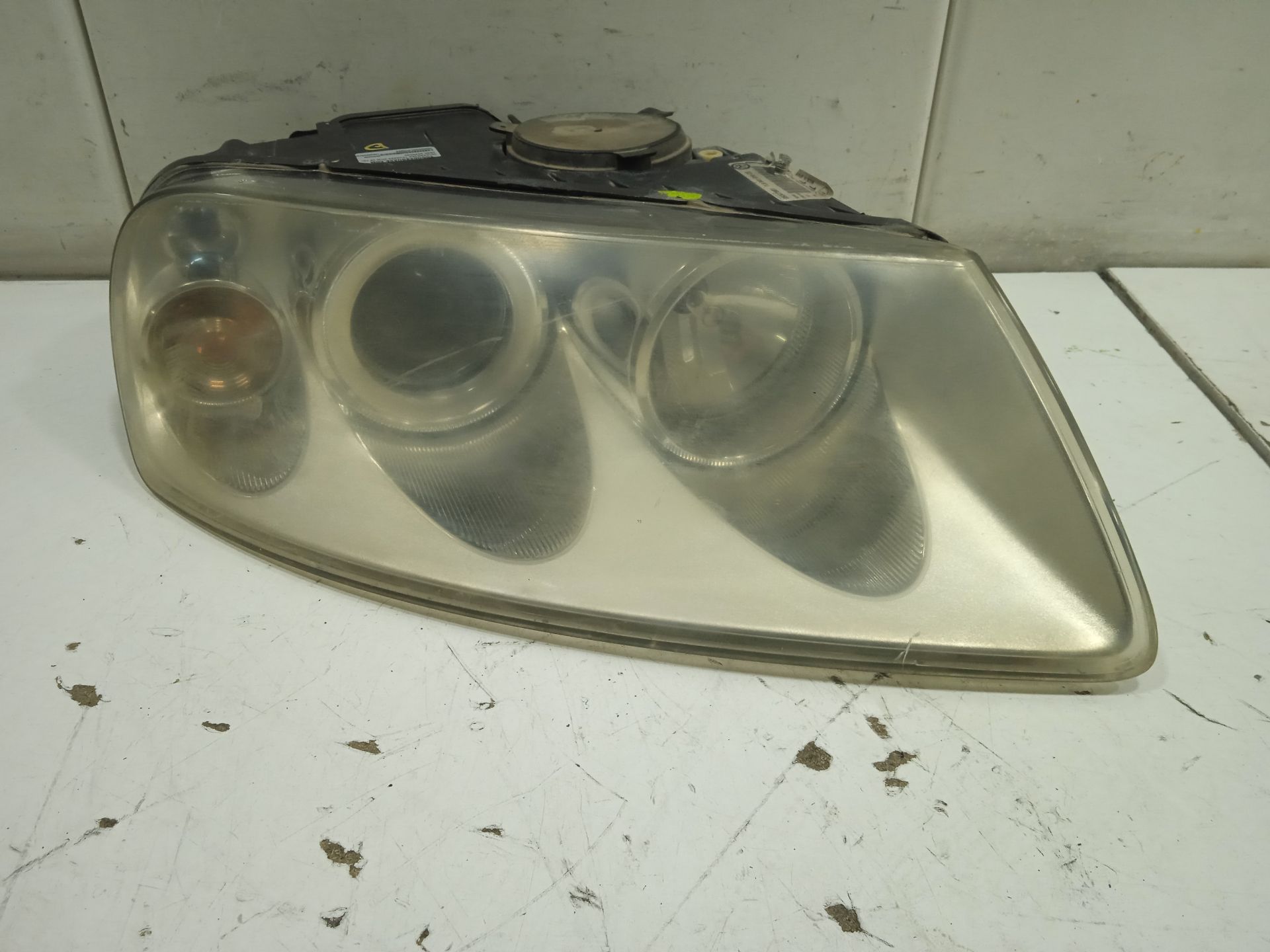 Faro derecho volkswagen touareg (7l6) v6 tdi