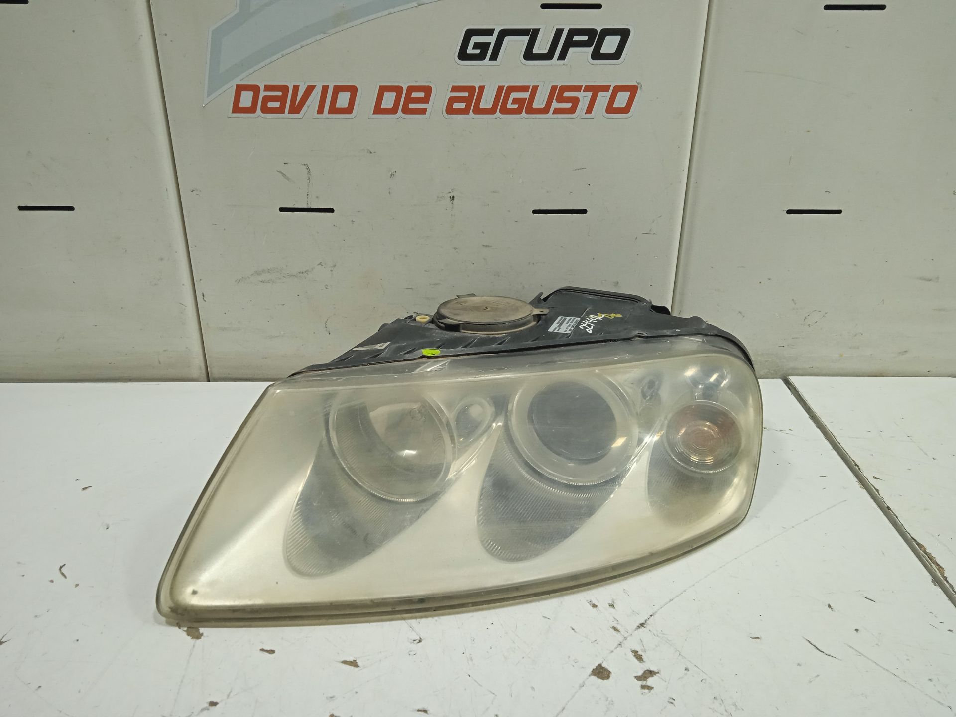 Faro izquierdo volkswagen touareg (7l6) v6 tdi