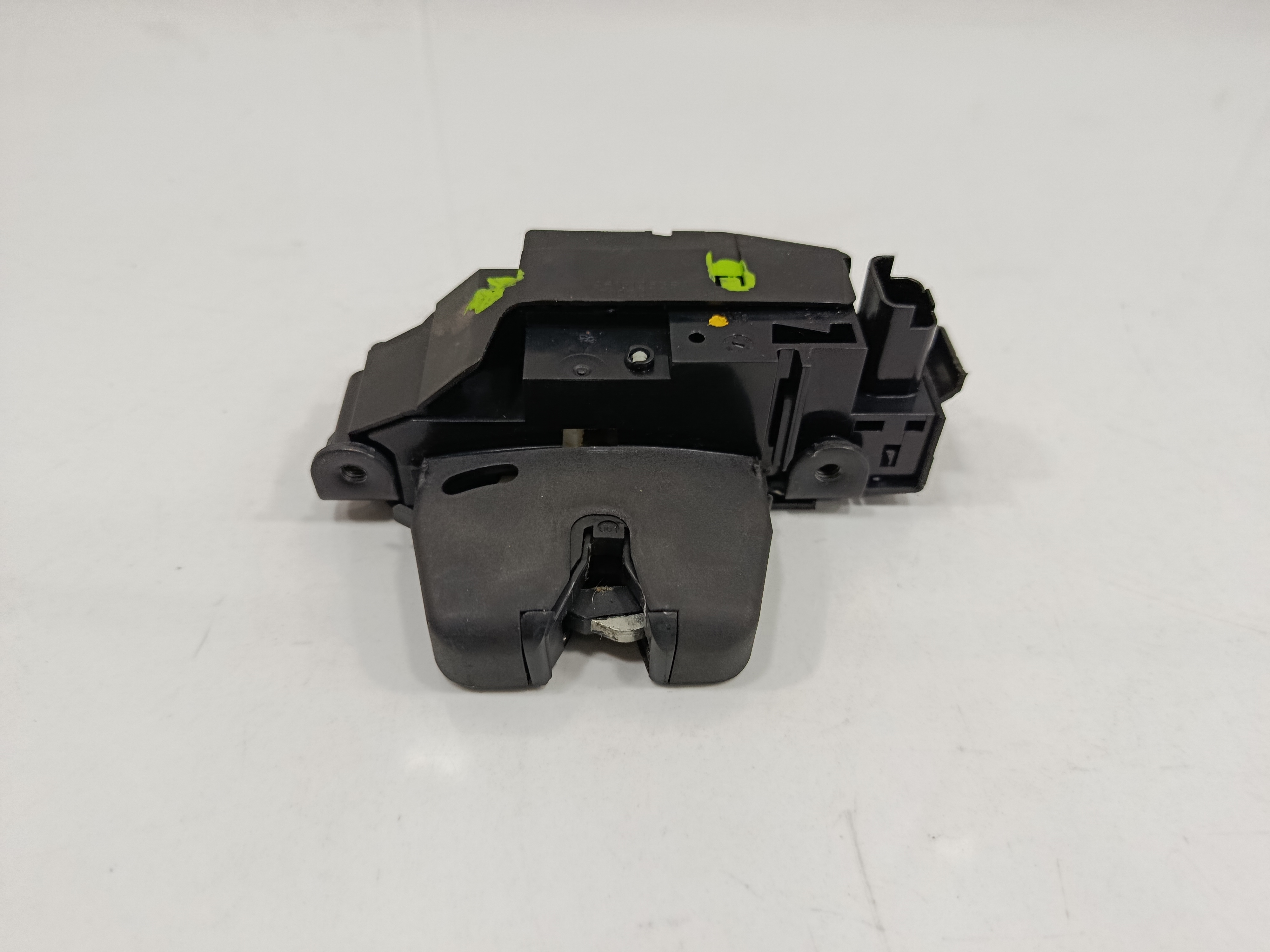 Cerradura maletero / porton peugeot 308 access