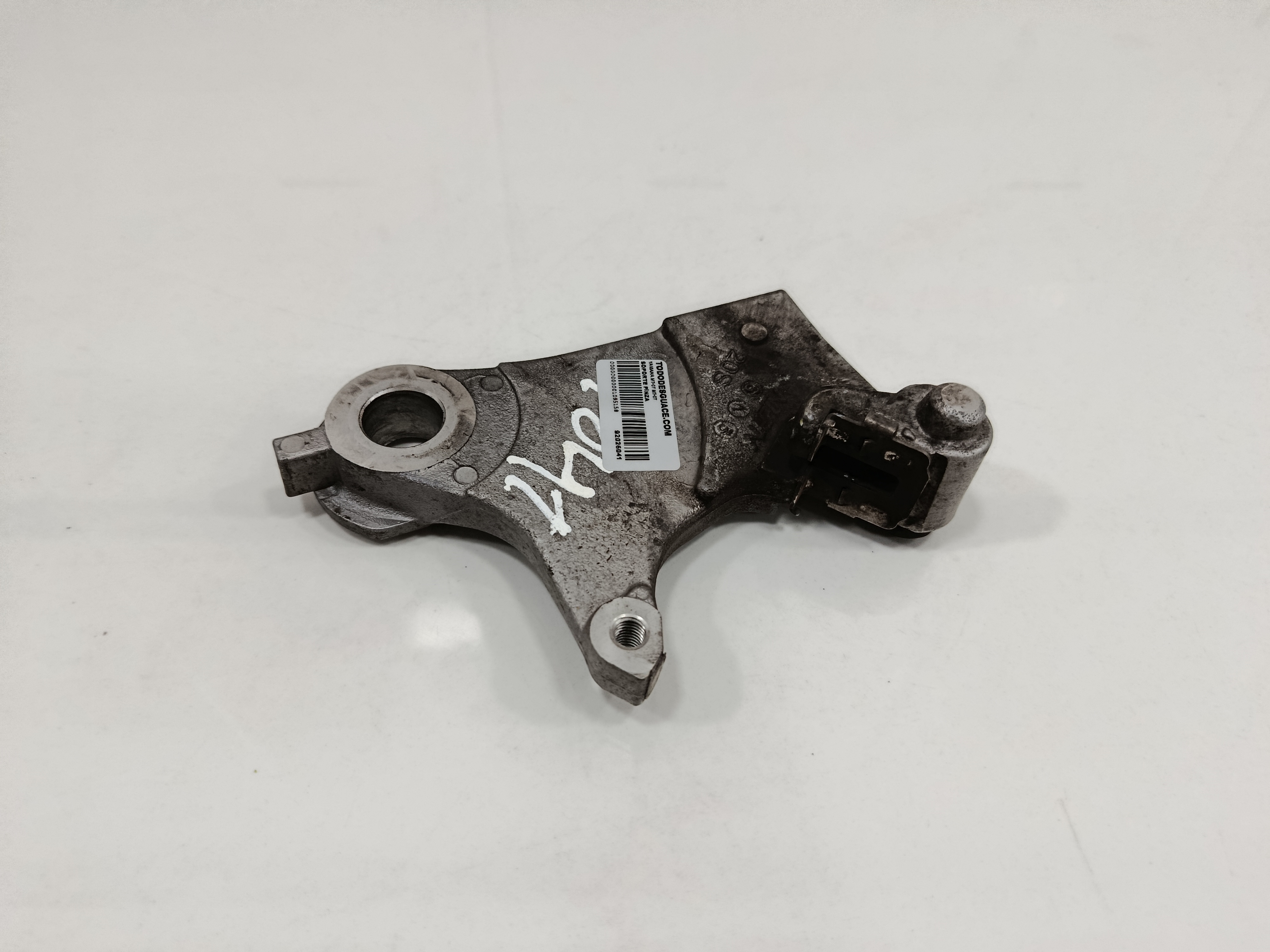 Soporte pinza yamaha mt-07 mt07