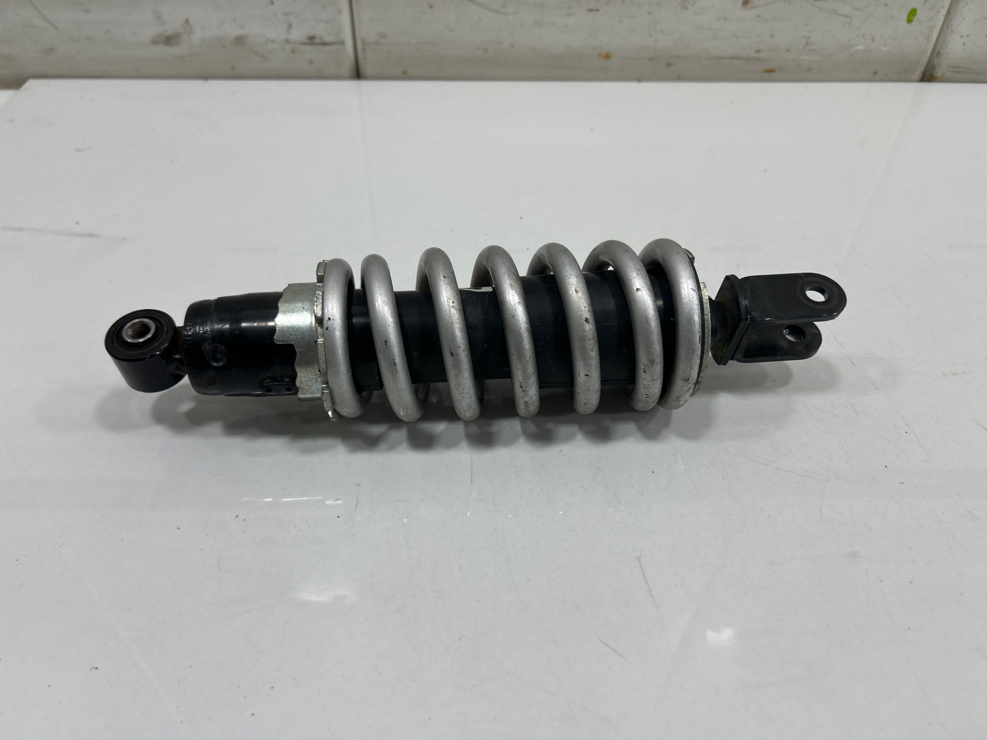 Amortiguador trasero yamaha mt-07 mt07