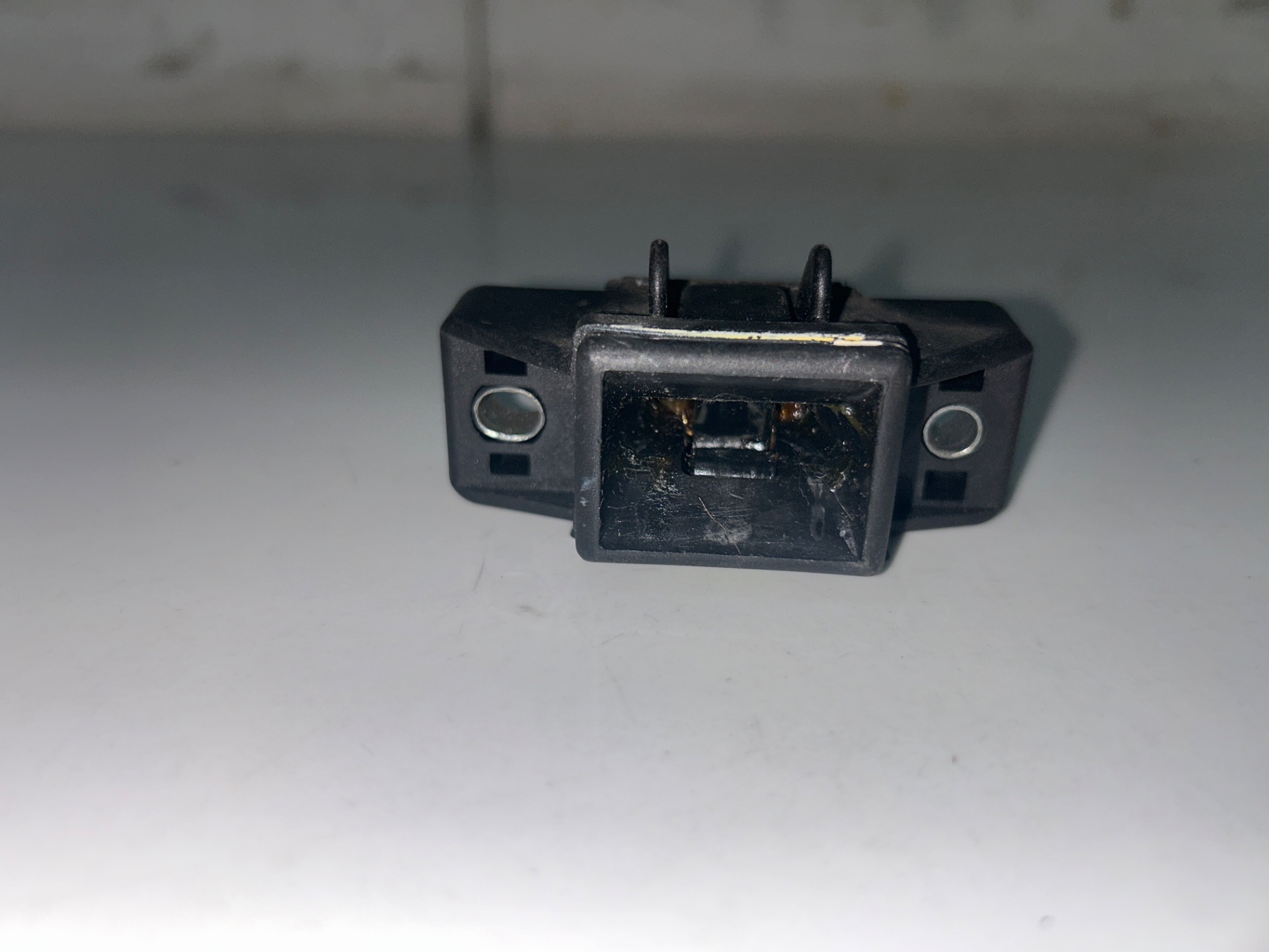 Cerradura maletero / porton dacia sandero stepway comfort