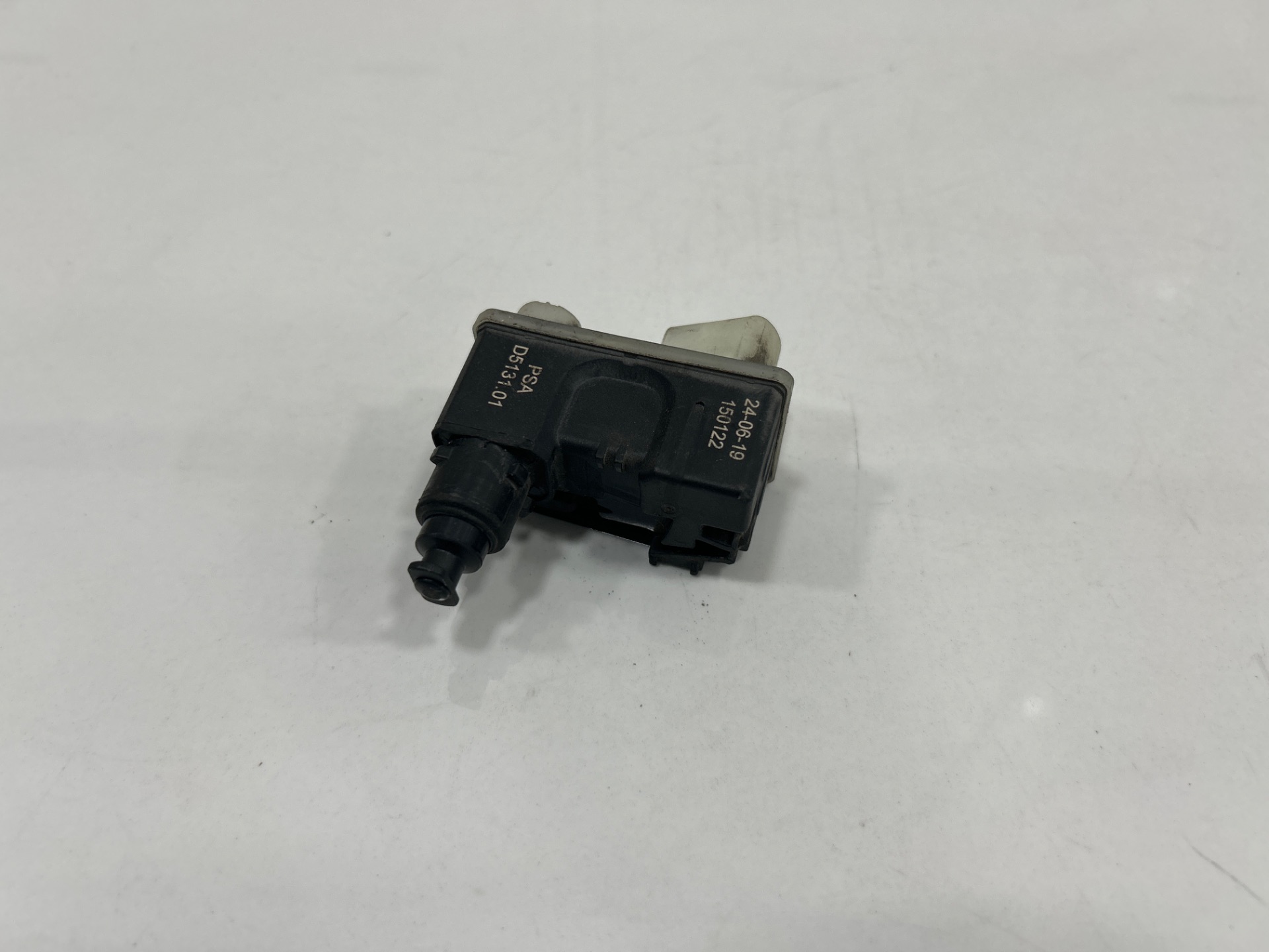Motor cierre tapa combustible peugeot 508 sw allure pack