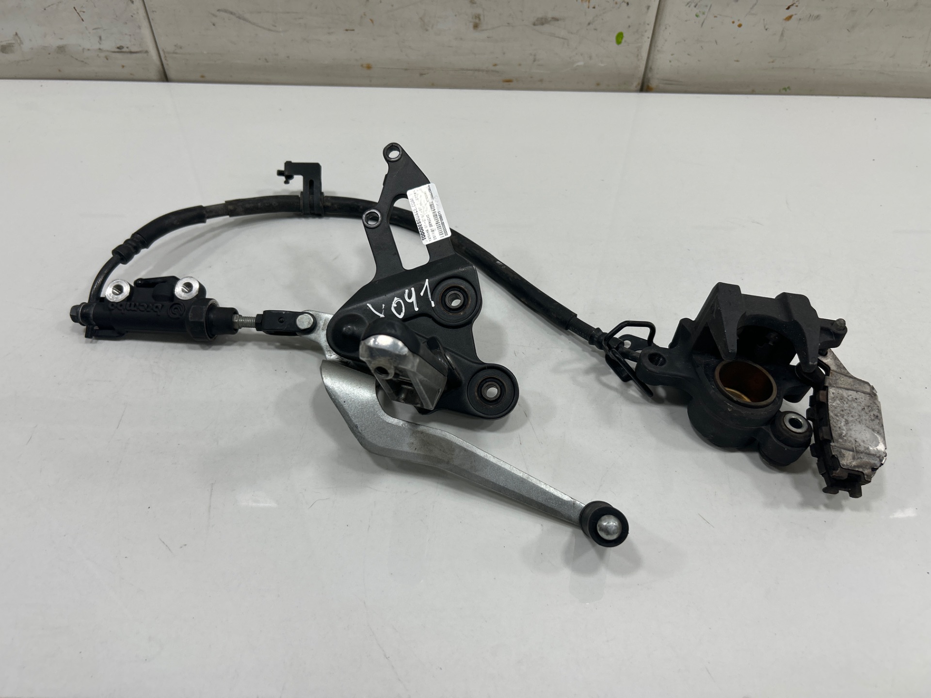 Estribo derecho yamaha mt-07 mt07