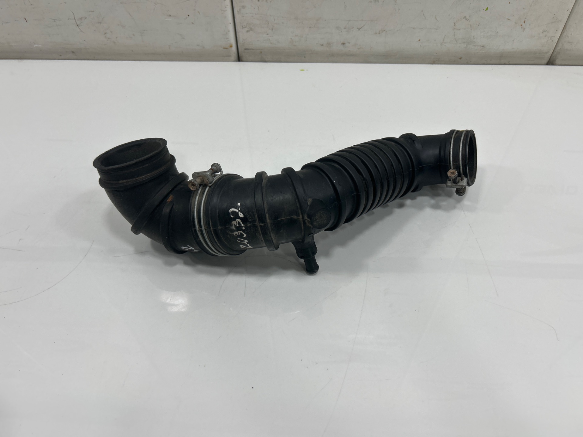 Tubo admision mitsubishi montero sport (k90) 2.5 tdi intense