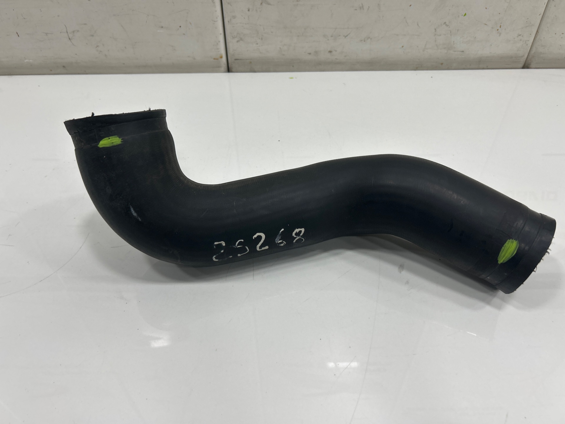 Tubo intecooler nissan atleon 140 140