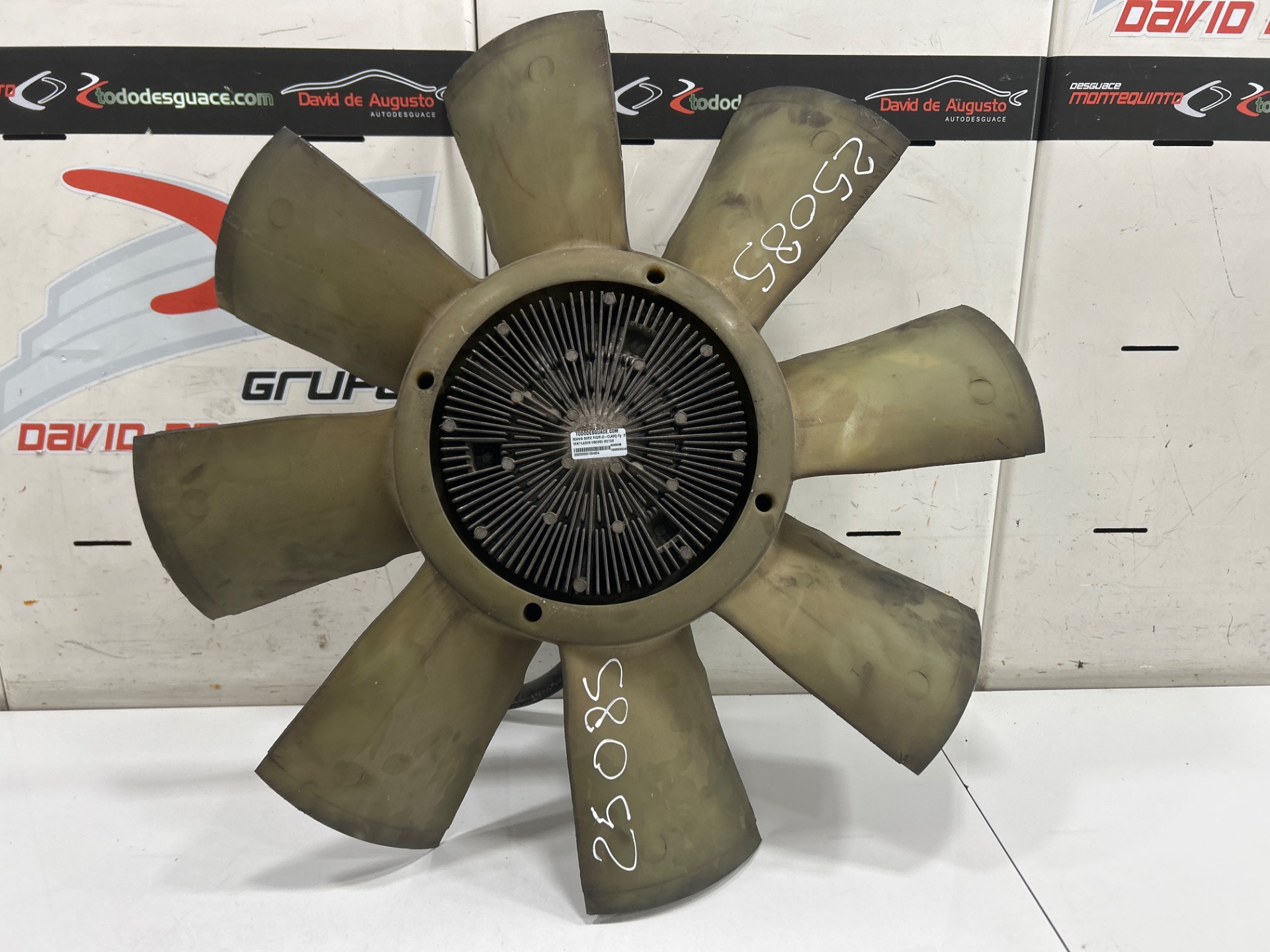 Ventilador viscoso motor scania serie pgr (c-clase) fg  270  (4x2) corto cp 13  1