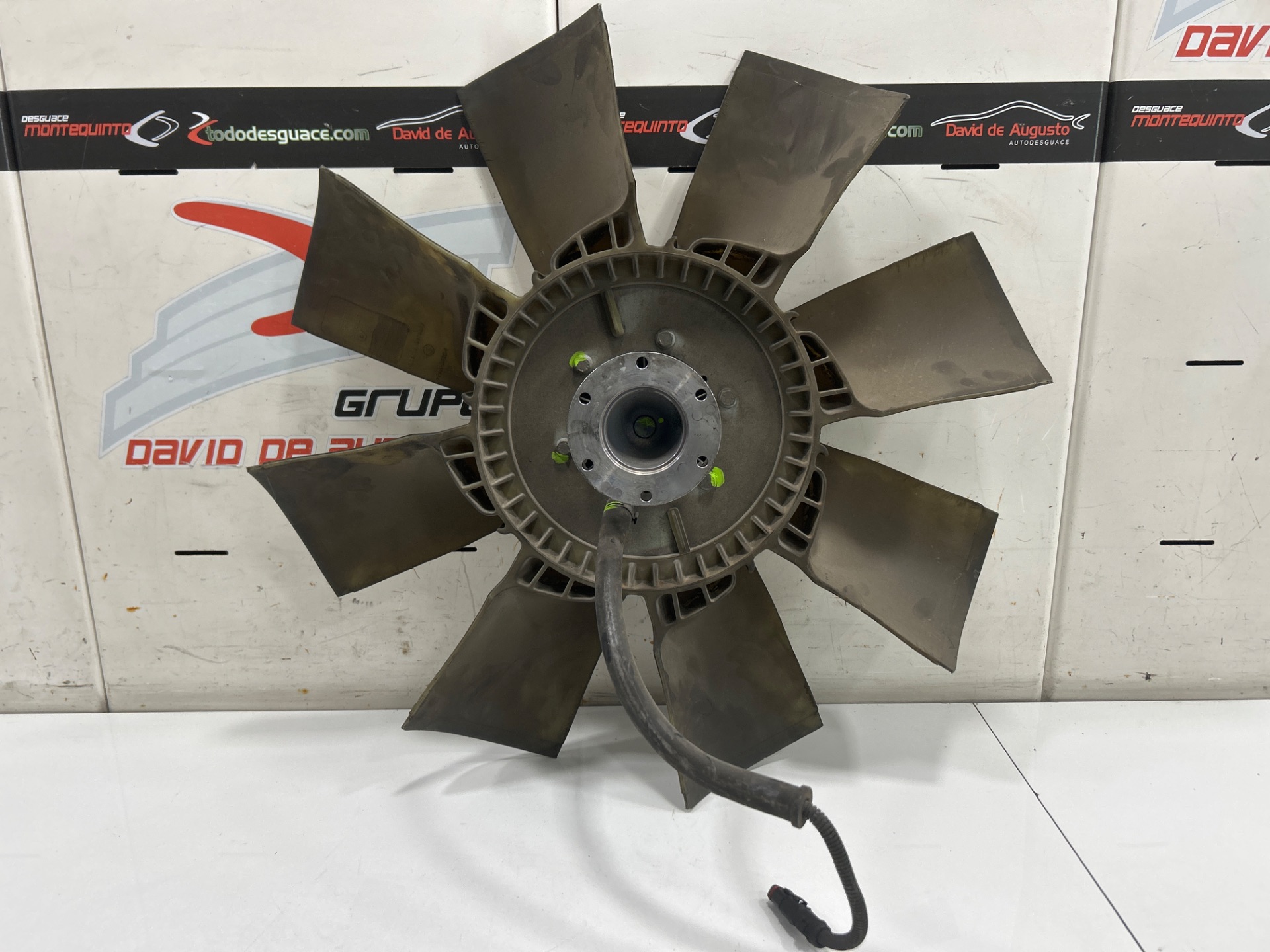 Ventilador viscoso motor scania serie pgr (c-clase) fg  270  (4x2) corto cp 13  1