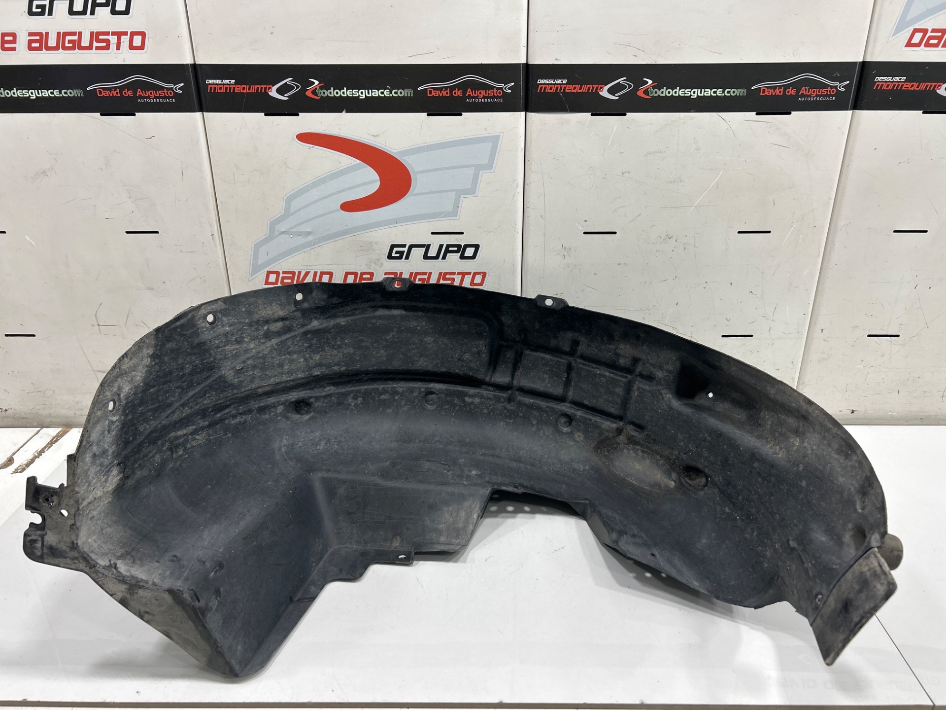 Paso rueda trasero derecho peugeot 3008 active pack