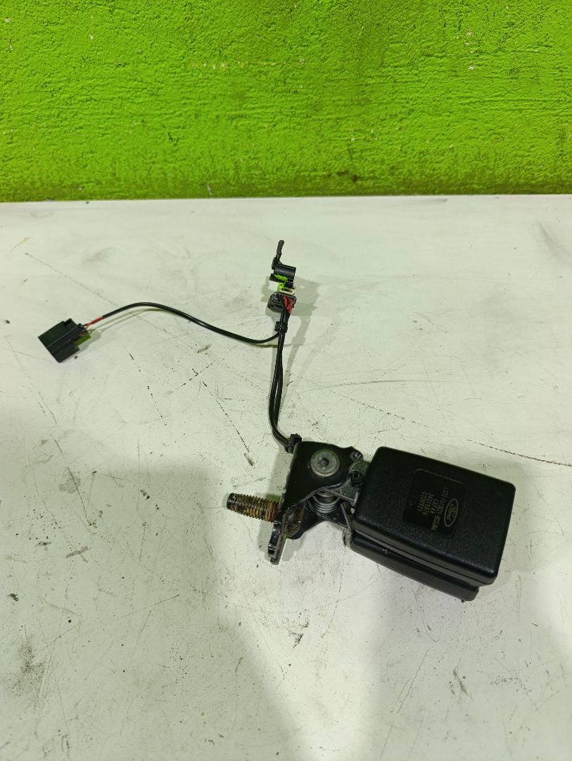 Anclaje cinturon trasero central ford mondeo lim. hybrid stline