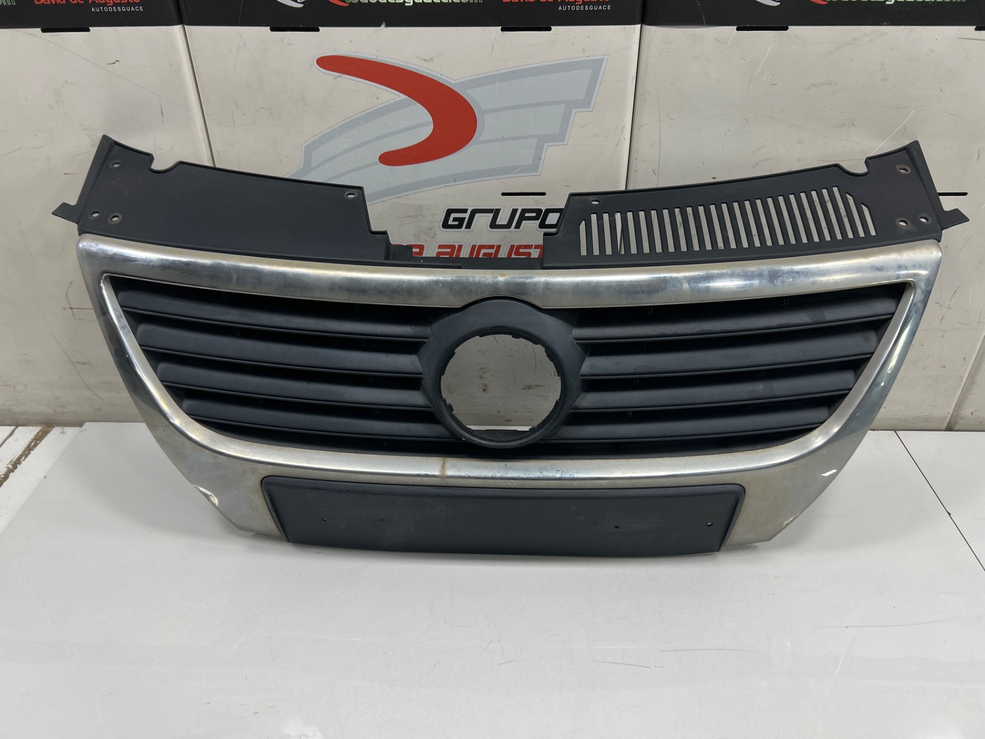 Calandra volkswagen passat berlina (3c2) advance
