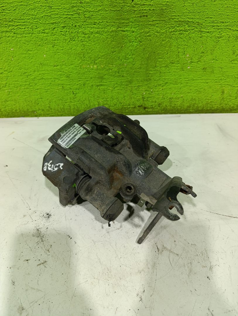 Pinza de freno trasera izquierda nissan nt400 cabstar (0120214-) cabstar 35.xx cabina simple ca