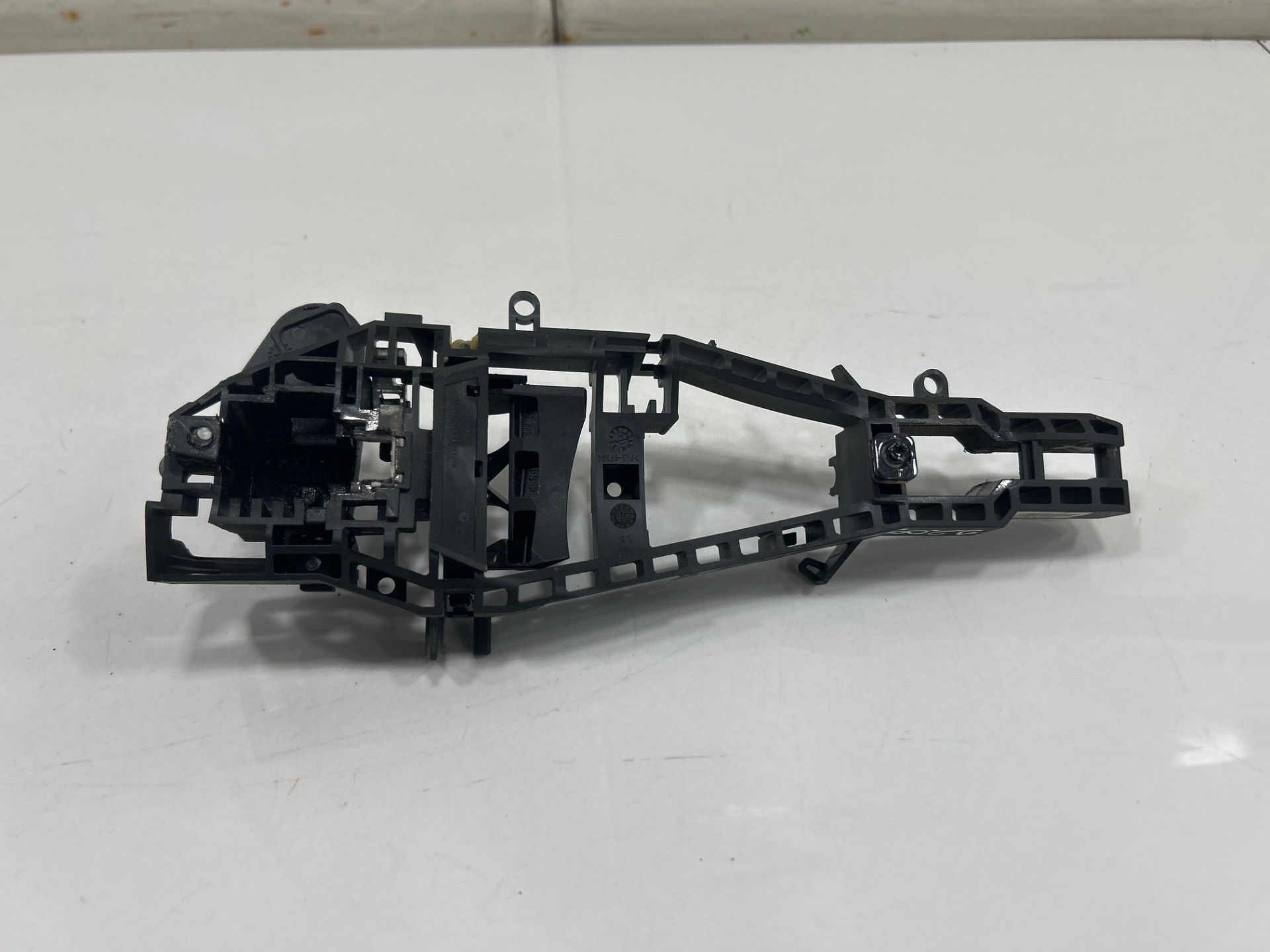 Soporte maneta exterior delantera izquierda bmw serie 3 gran turismo (f34) 318d