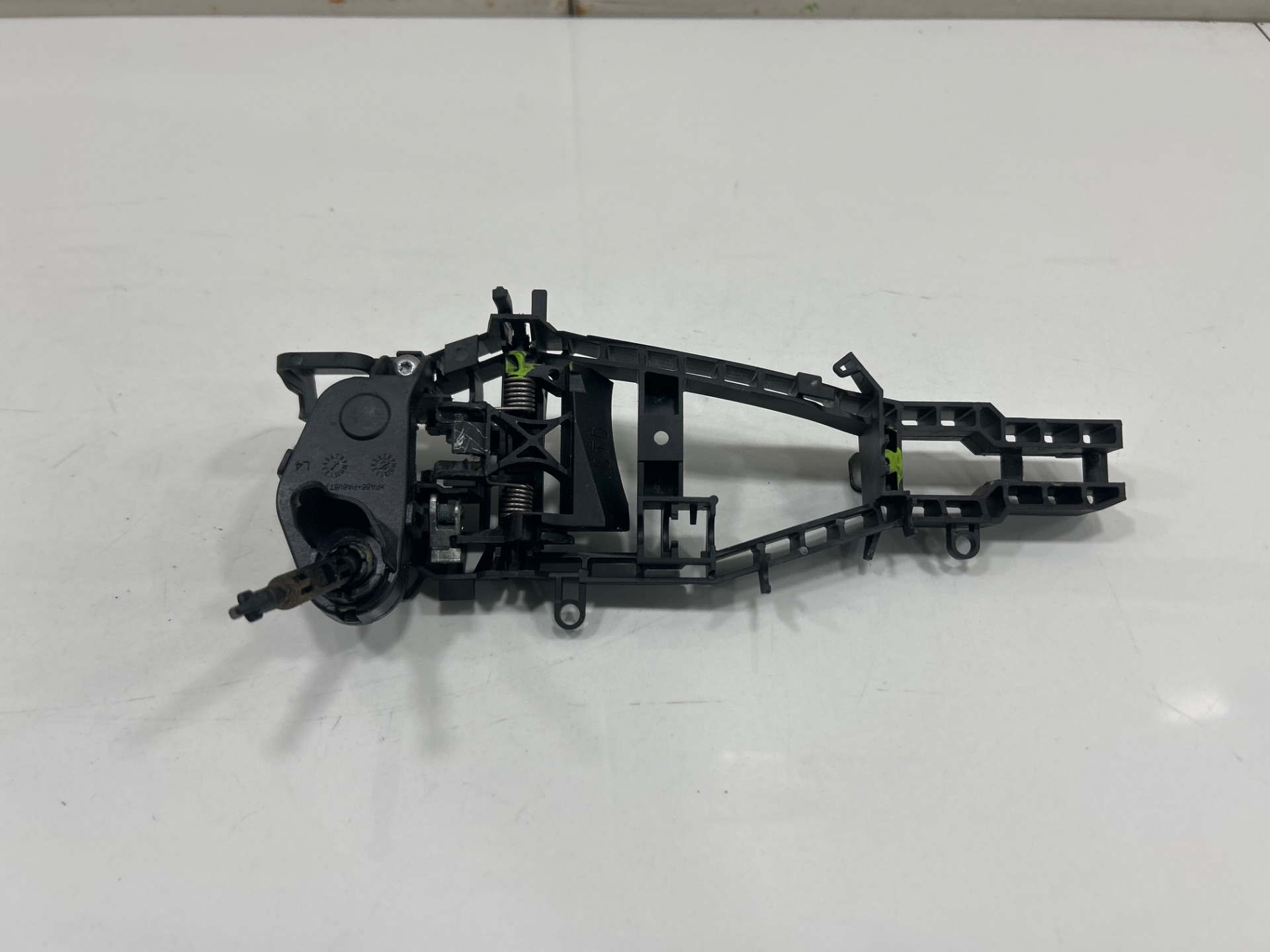 Soporte maneta exterior delantera izquierda bmw serie 3 gran turismo (f34) 318d