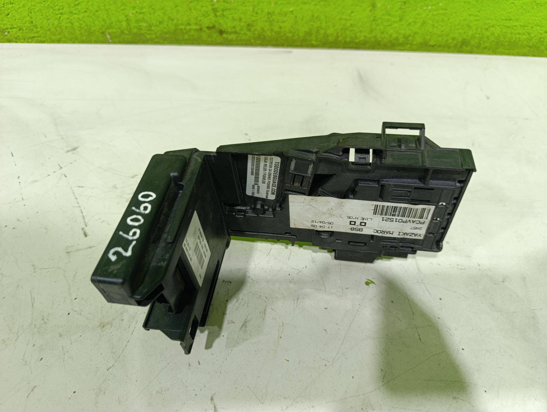 Caja reles / fusibles citroen c4 grand picasso business