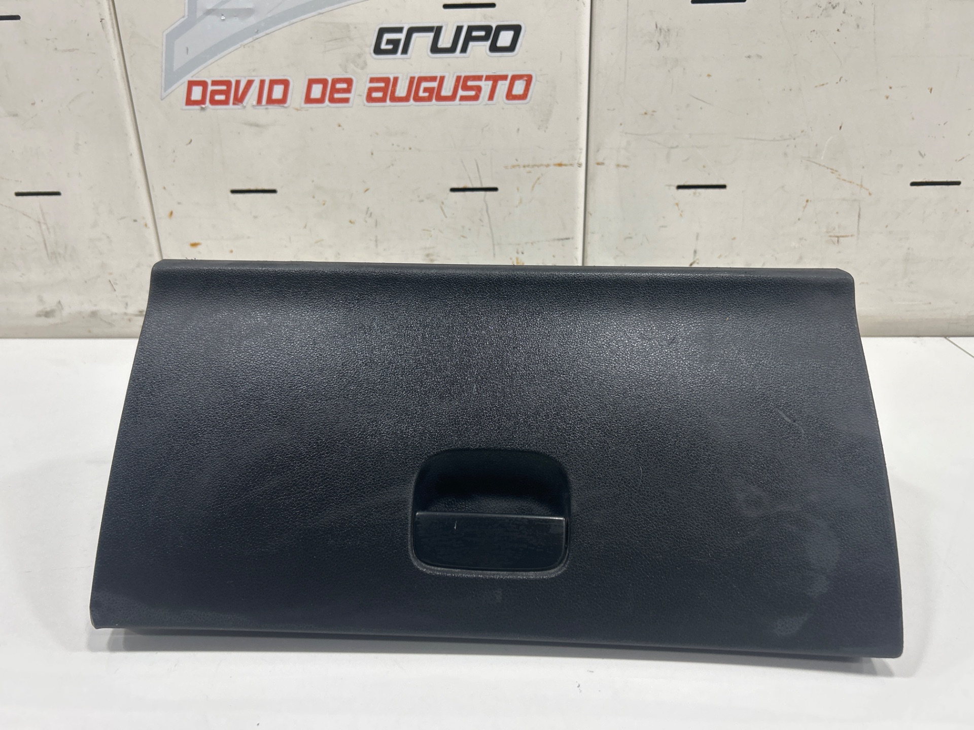 Guantera peugeot 308 confort