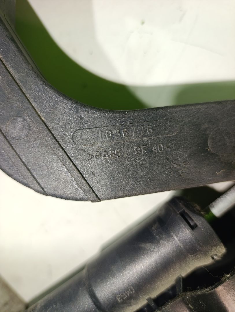 Pedal embrague mercedes-benz sprinterii combi (desde 01.06) 