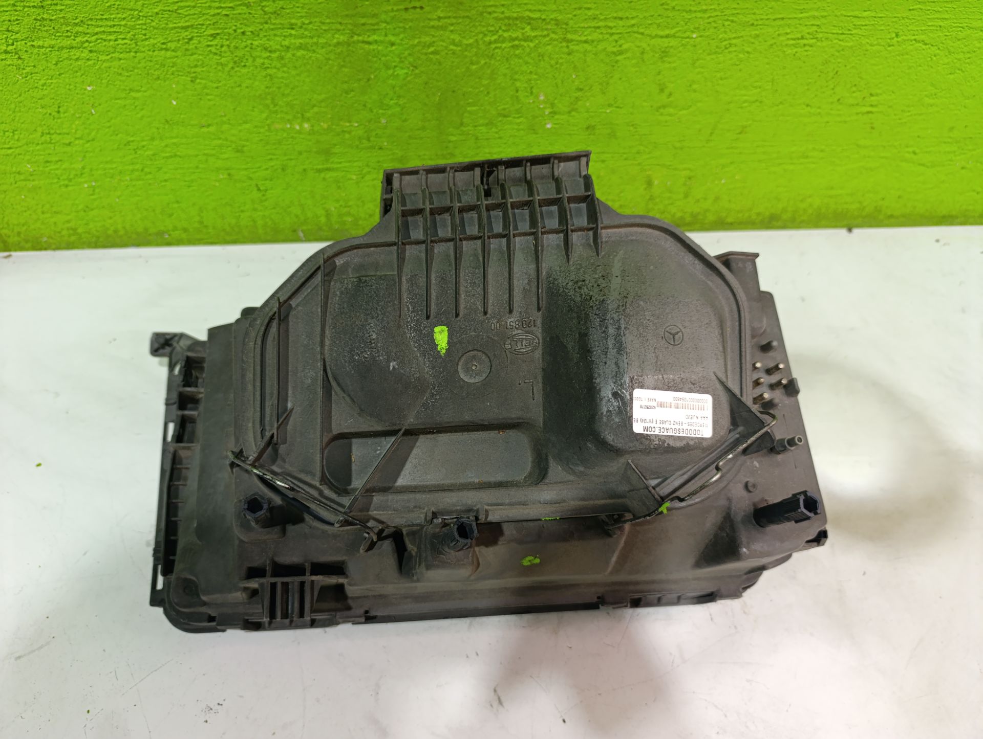 Faro izquierdo mercedes-benz clase e (w124) berlina e 300 diesel (124.131)