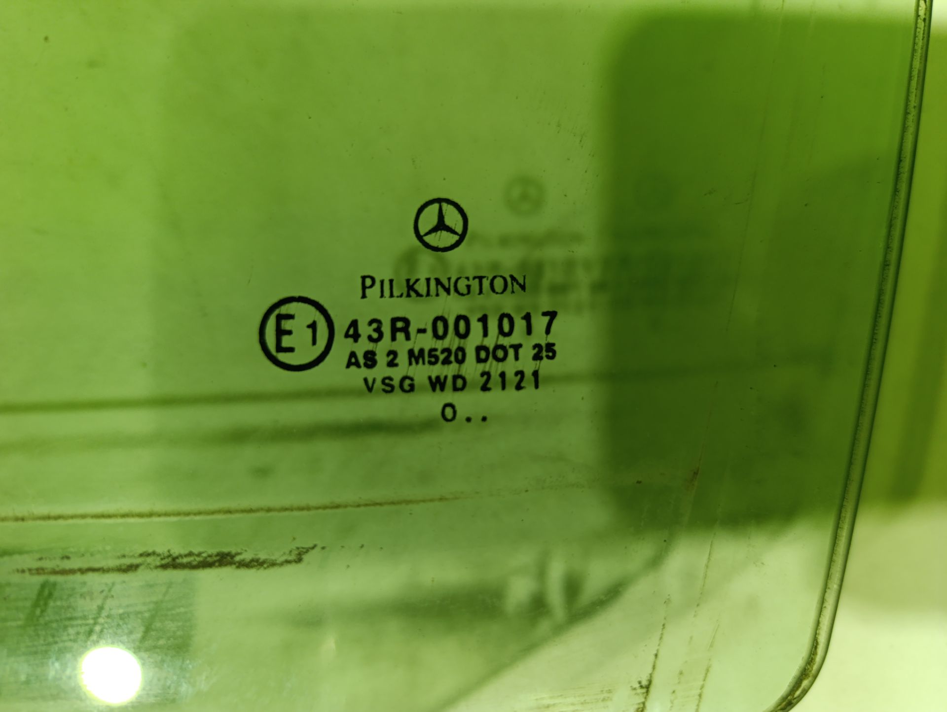 Luna delantera izquierda mercedes-benz clase s (w220) berlina 320 (220.065)