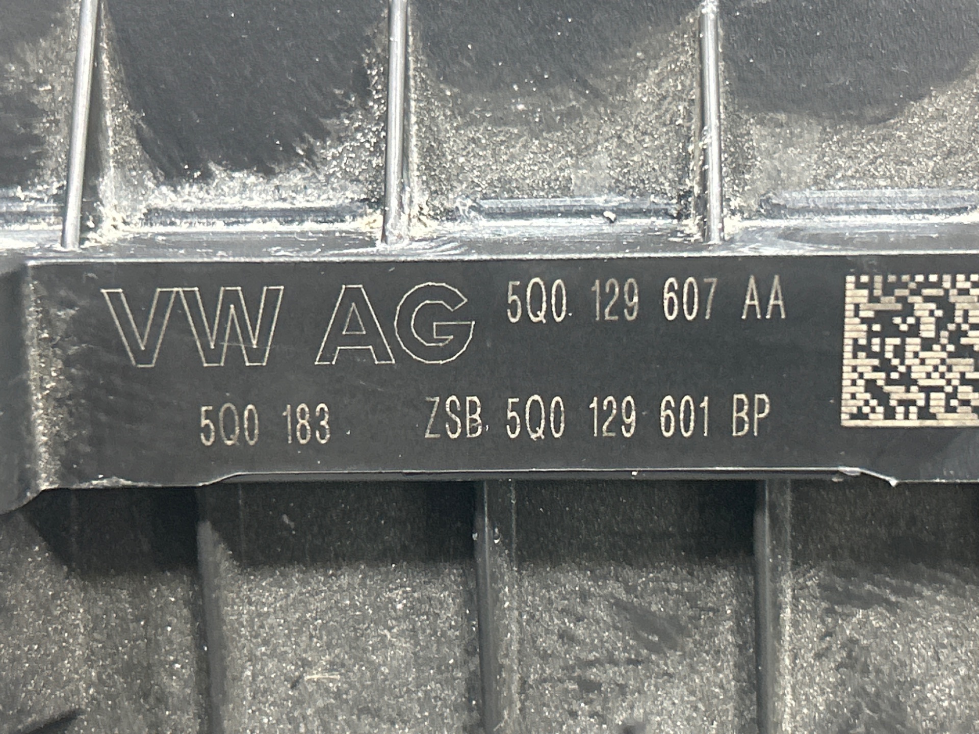 Caja filtro aire volkswagen golf vii sportsvan advance