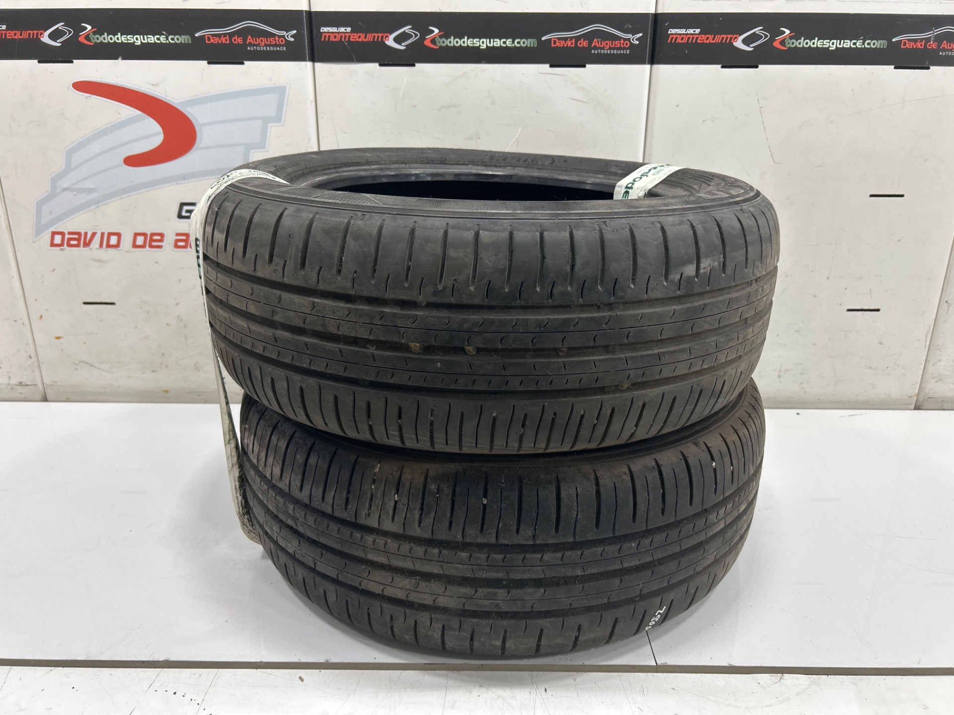 Pareja neumatico seat leon (1m1) signo