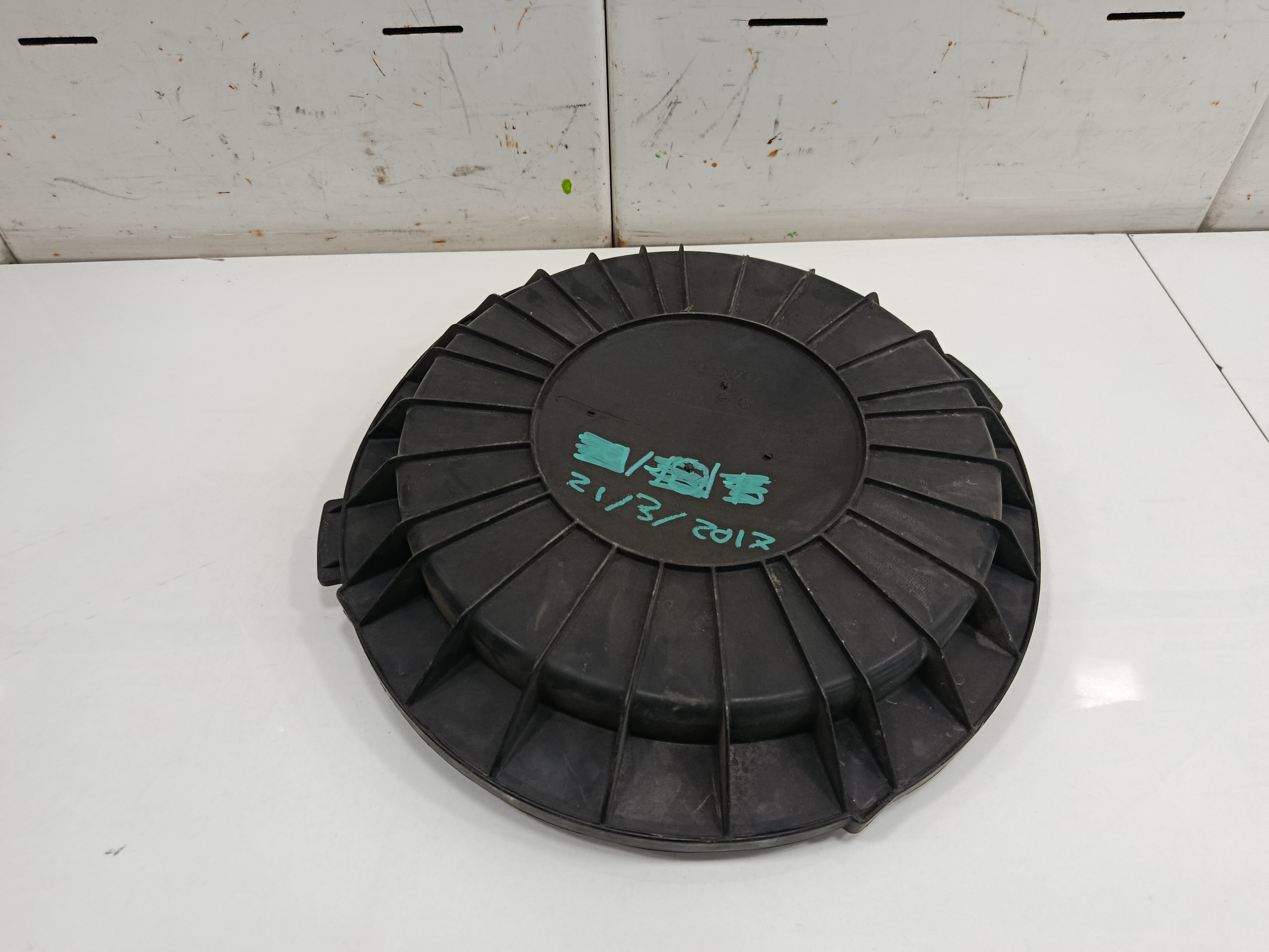 Tapa caja filtro aire volvo fh xxx fsa 6x2 low largo (lh1 o l2h1)