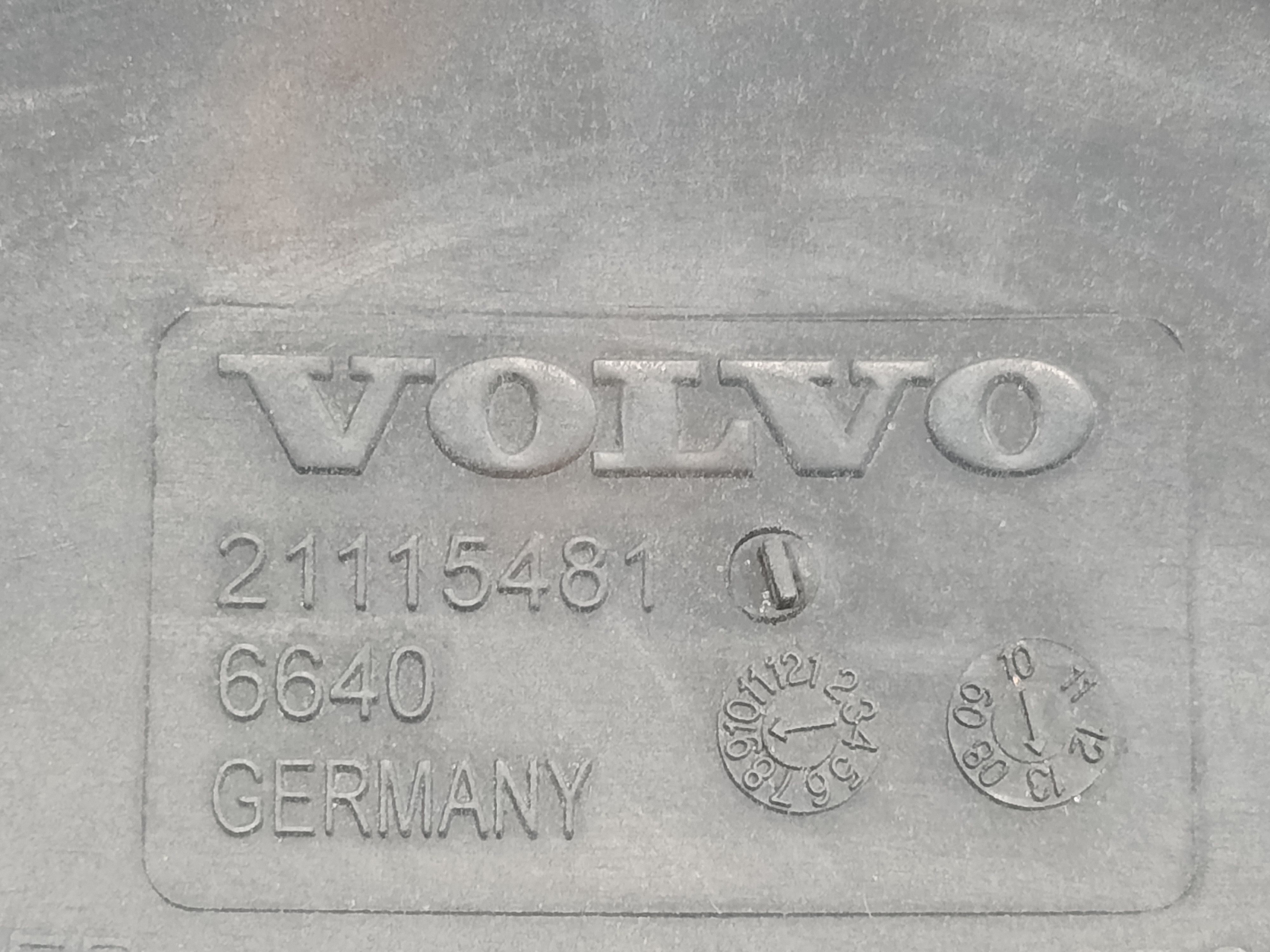 Tapa caja filtro aire volvo fh xxx fsa 6x2 low largo (lh1 o l2h1)