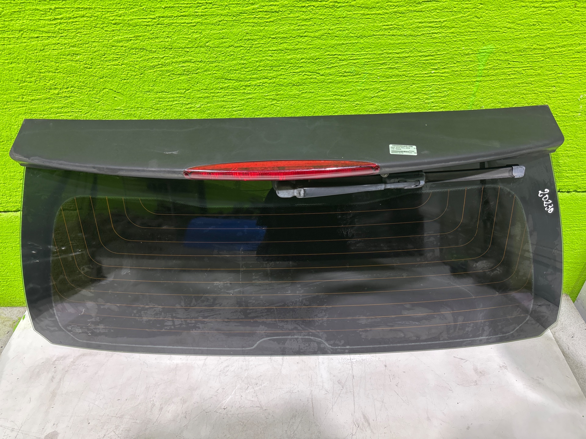 Luna trasera básico (45kw)