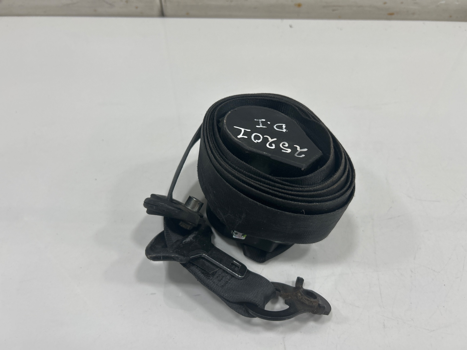 Cinturon seguridad delantero izquierdo renault trafic caja cerrada (ab 4.01) l1h1   caja cerrada corto