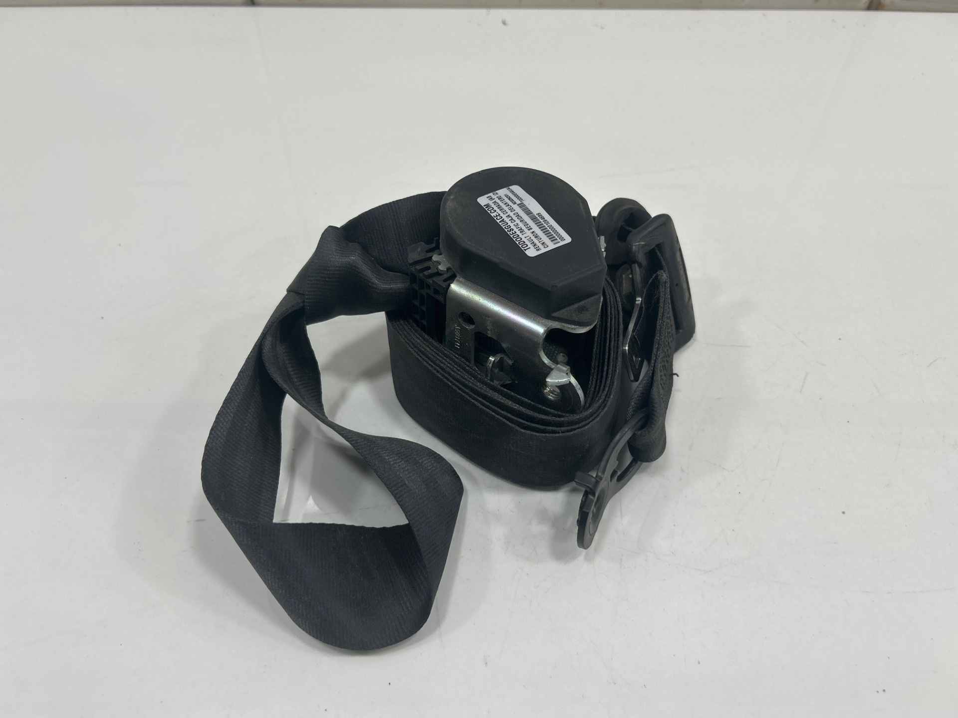 Cinturon seguridad delantero izquierdo renault trafic caja cerrada (ab 4.01) l1h1   caja cerrada corto