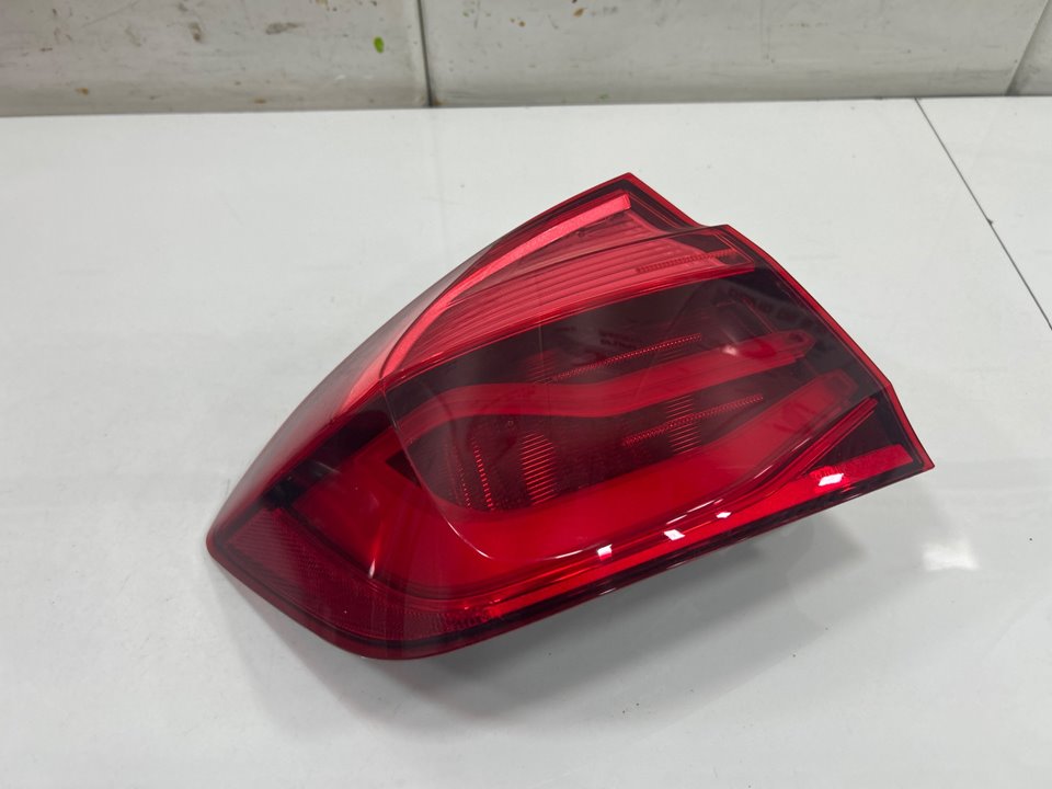 Piloto trasero izquierdo bmw serie 3 lim. (f30) 330e