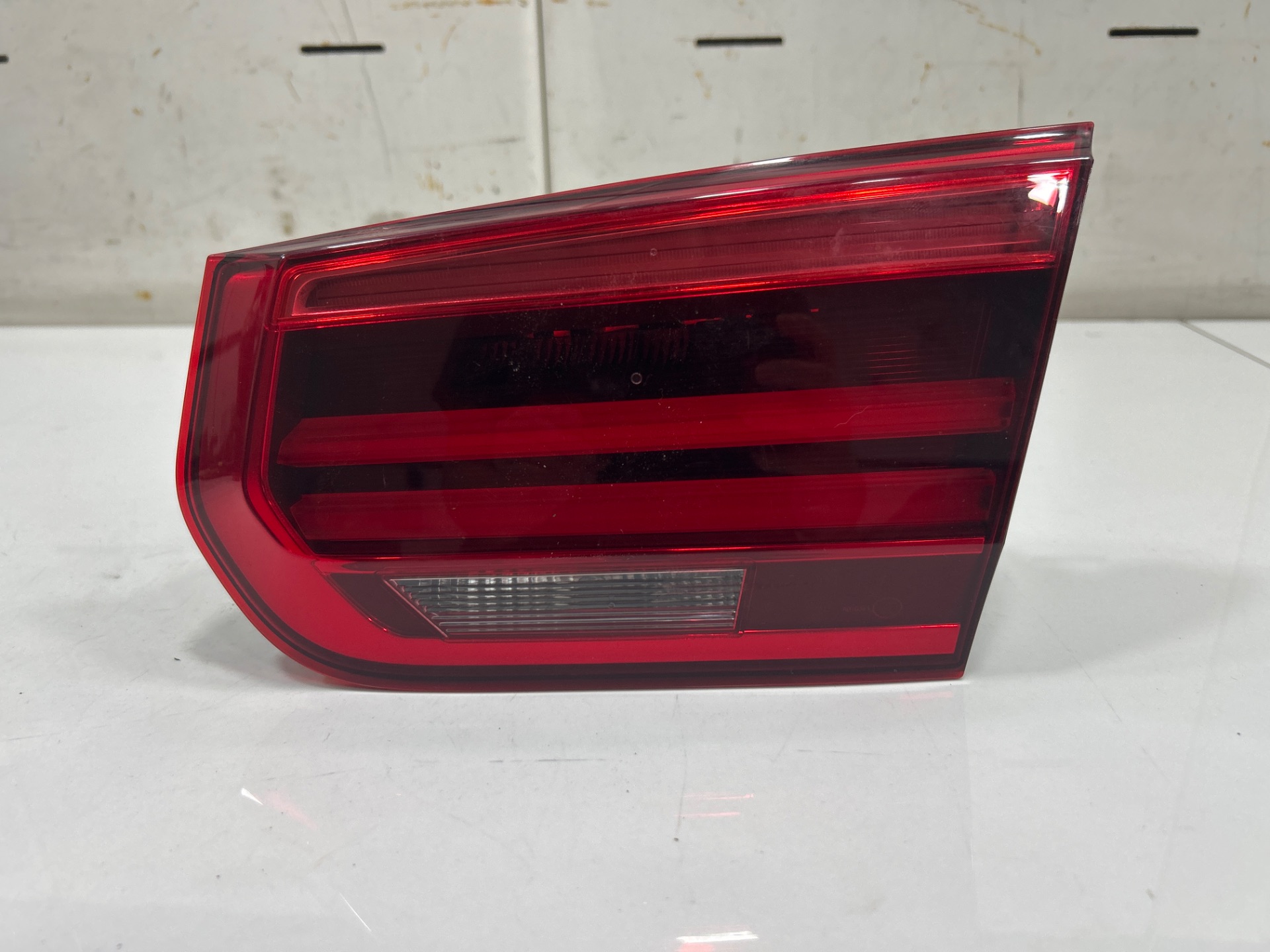 Piloto interior trasero derecho bmw serie 3 lim. (f30) 330e