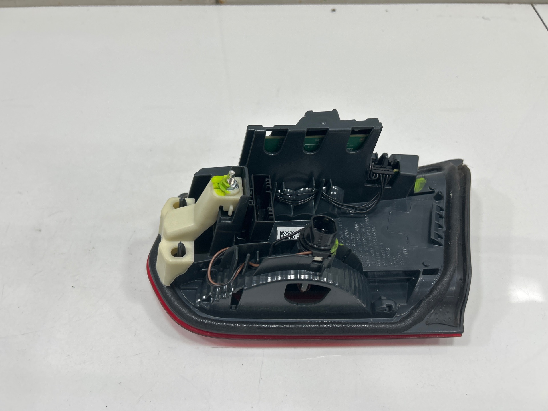 Piloto interior trasero izquierdo bmw serie 3 lim. (f30) 330e