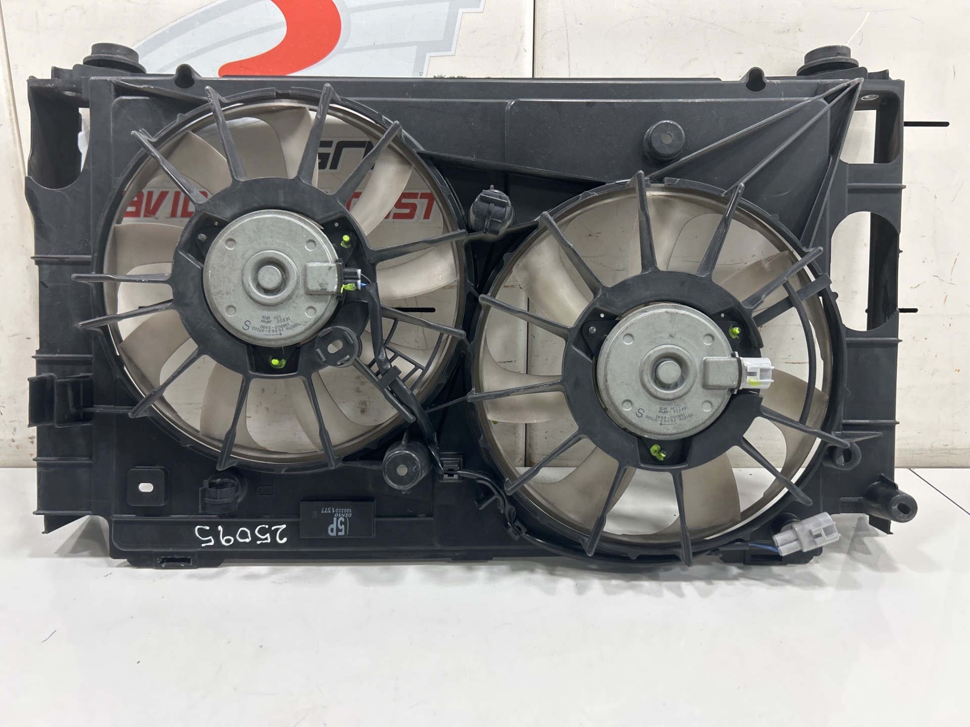 Electroventilador toyota prius (nhw30) plugin hybrid advance
