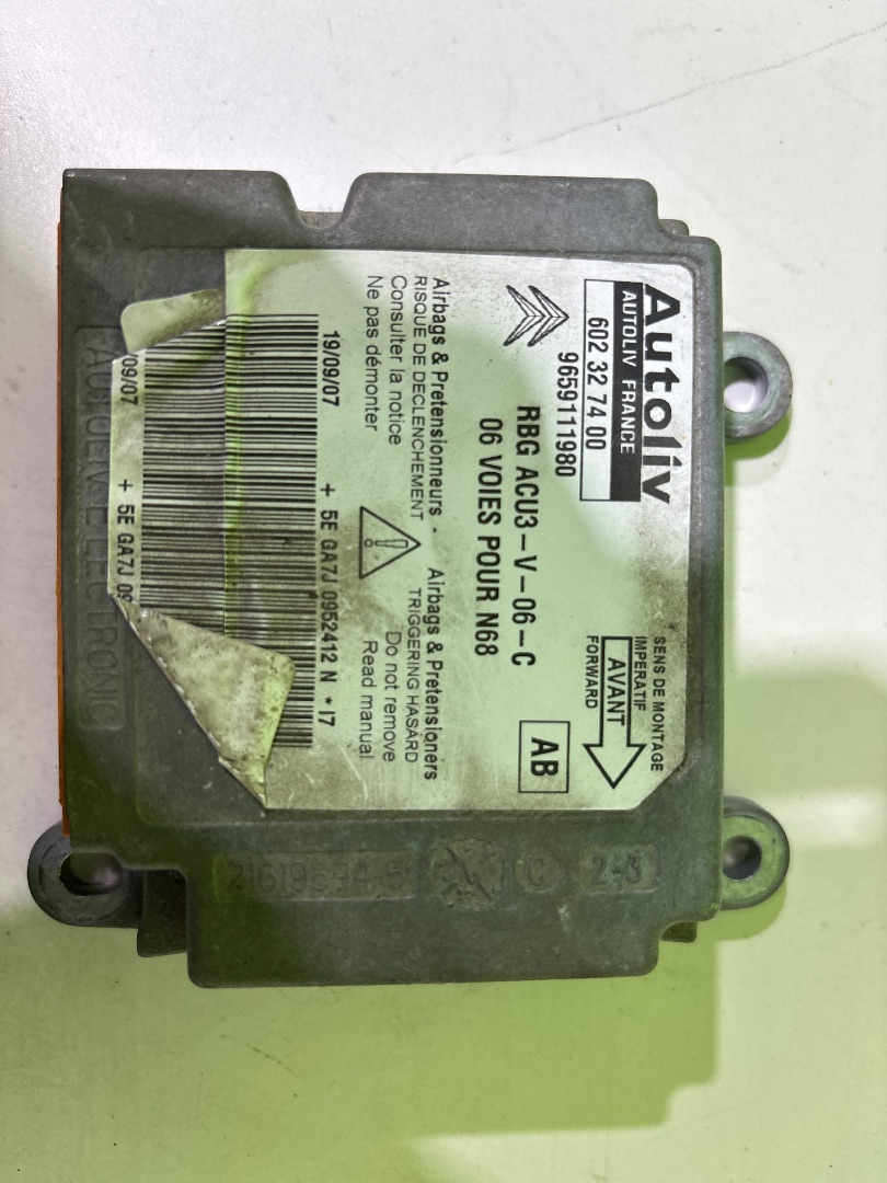 Centralita airbag citroen xsara picasso hdi 110 fap sx