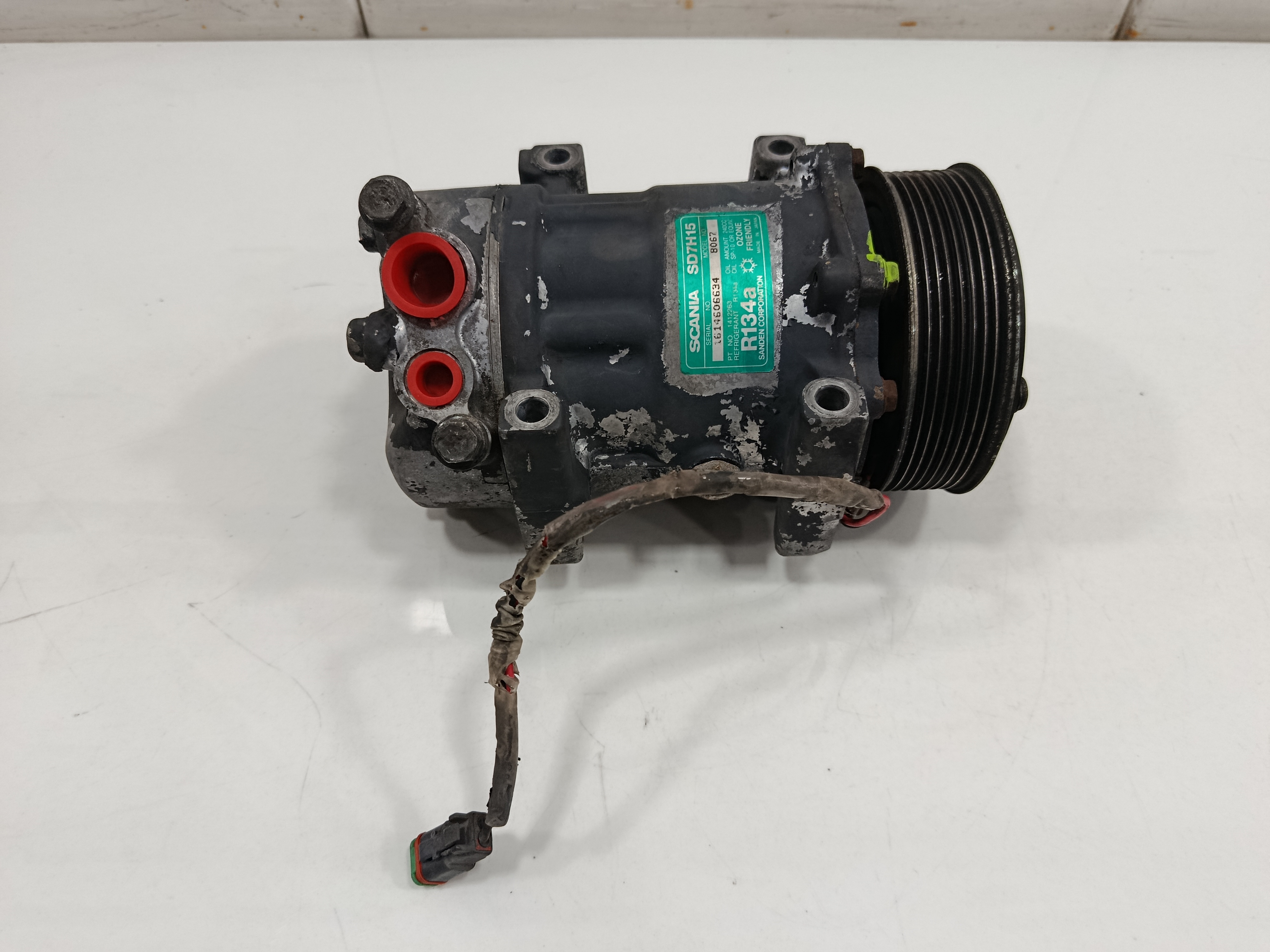 Compresor aire acondicionado scania serie pgr (c-clase) fg  340  (4x2) corto cp 13  1
