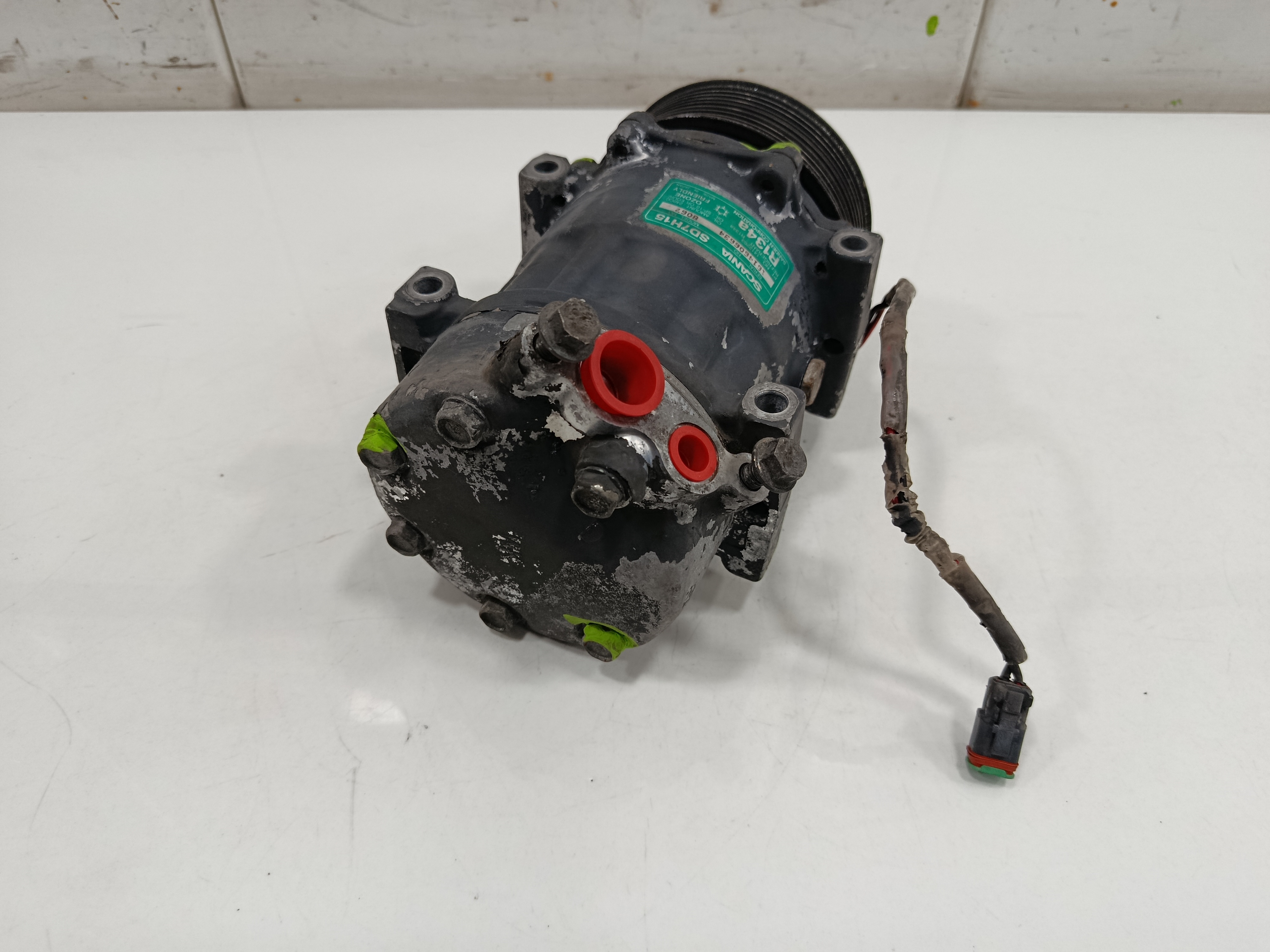 Compresor aire acondicionado scania serie pgr (c-clase) fg  340  (4x2) corto cp 13  1