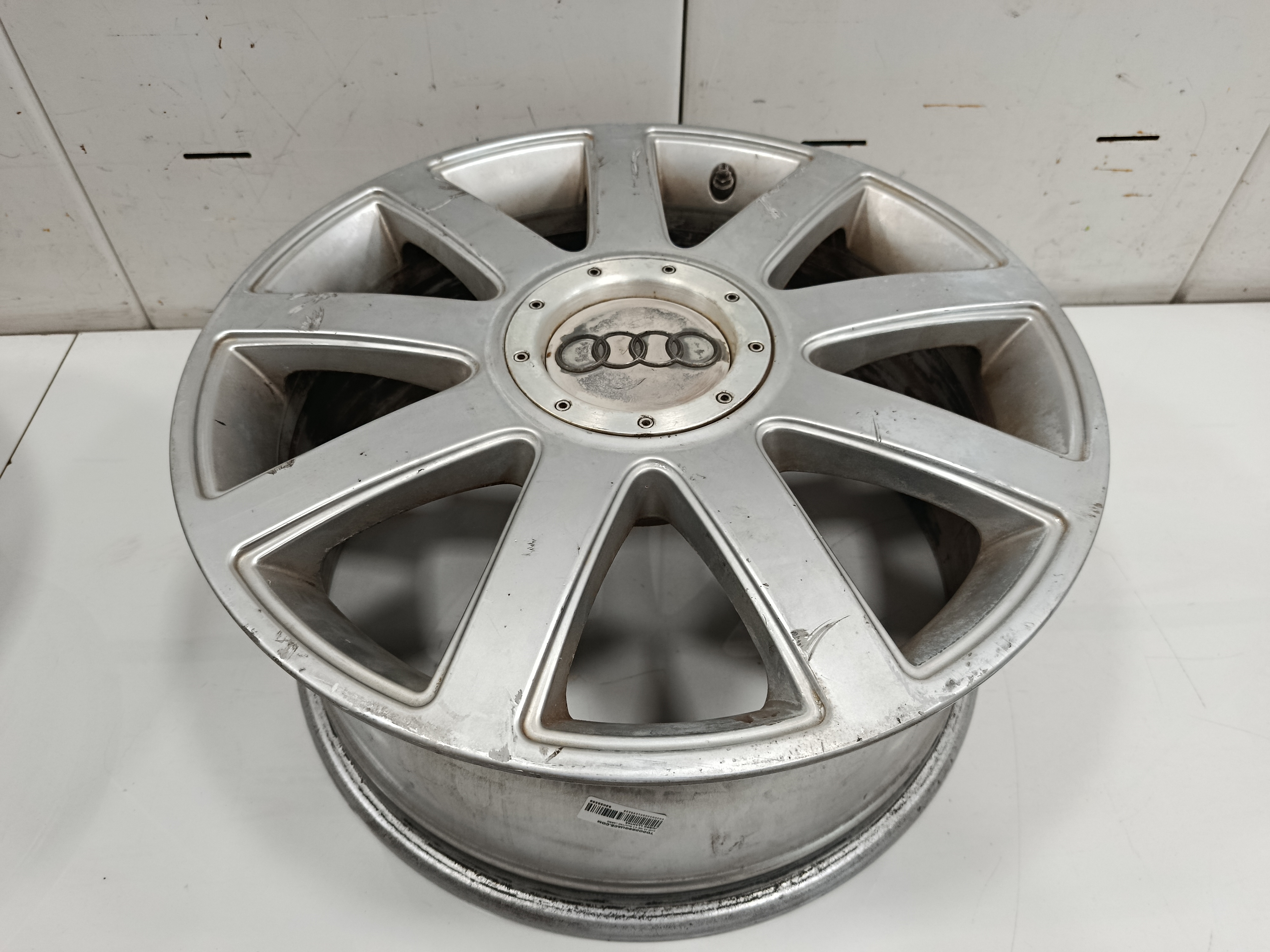 Juego llantas audi a8 (d2) 60 quattro largo