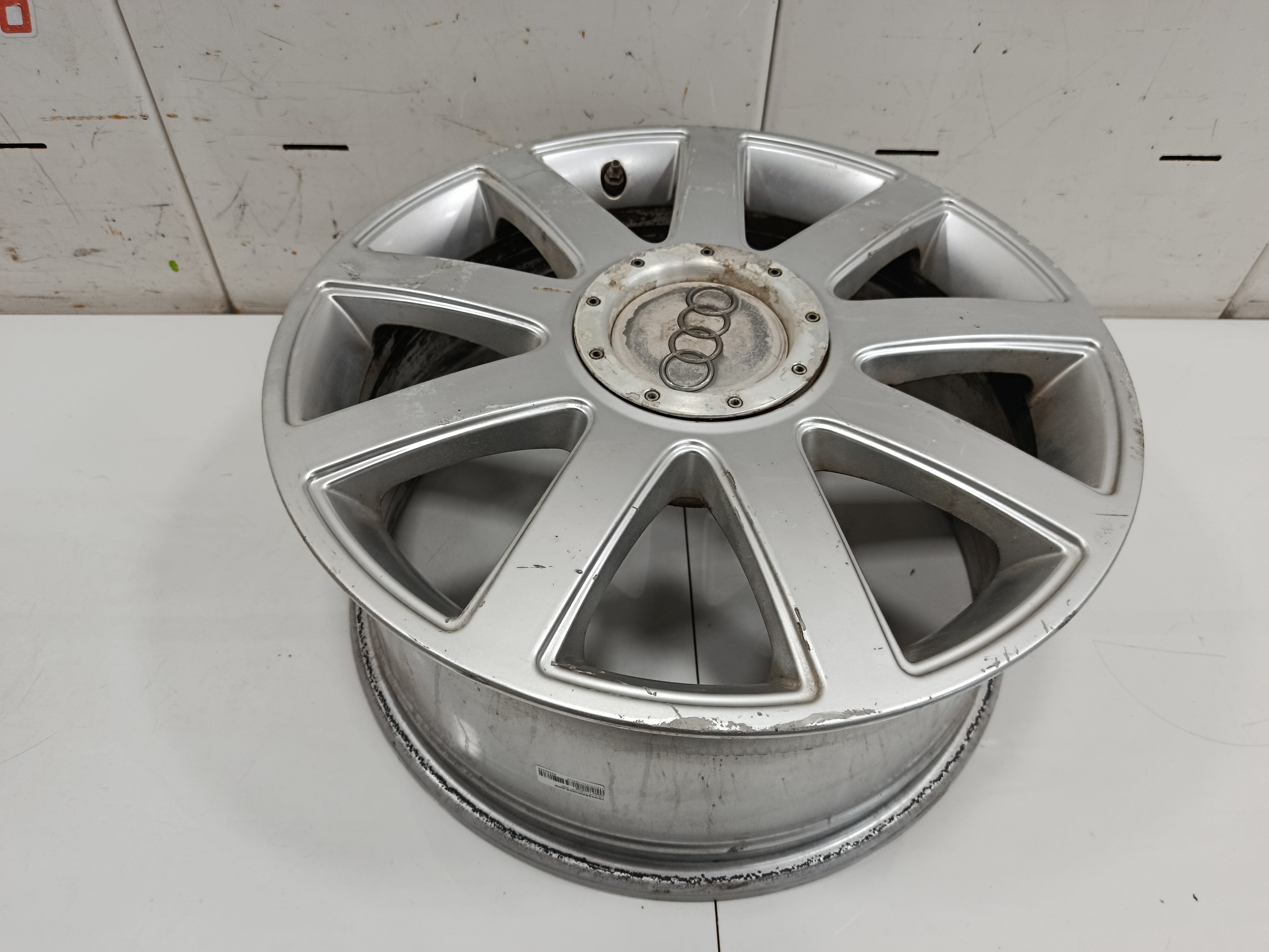 Juego llantas audi a8 (d2) 60 quattro largo