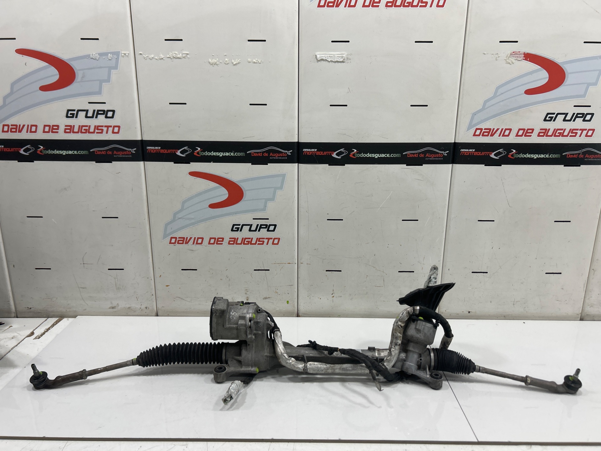 Cremallera direccion ford transit connect combi 220 l1 ambiente
