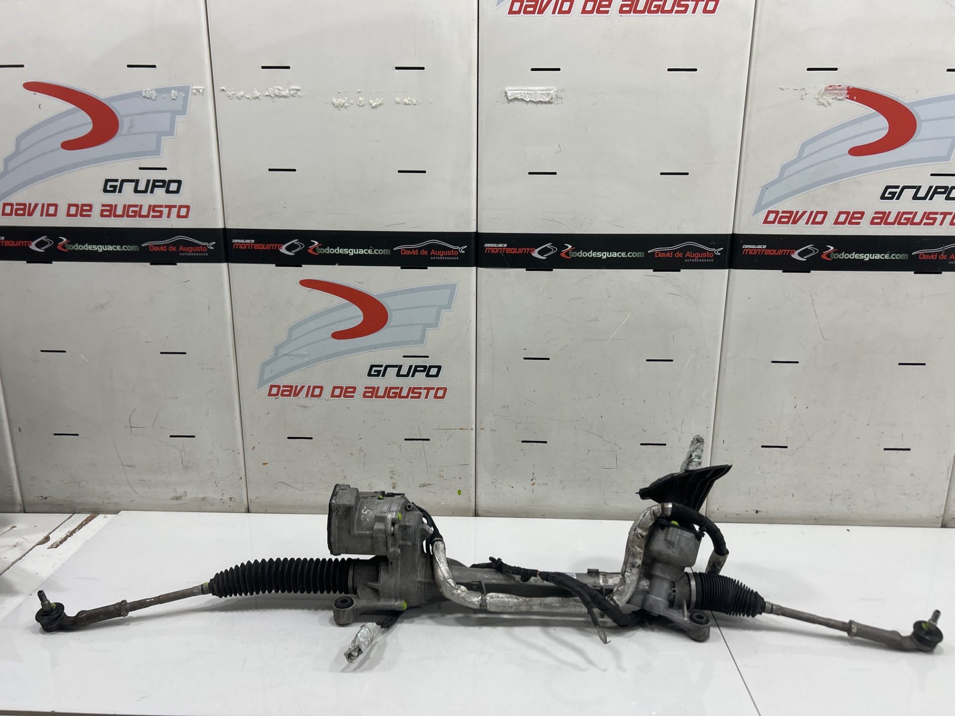 Cremallera direccion ford transit connect combi 220 l1 ambiente