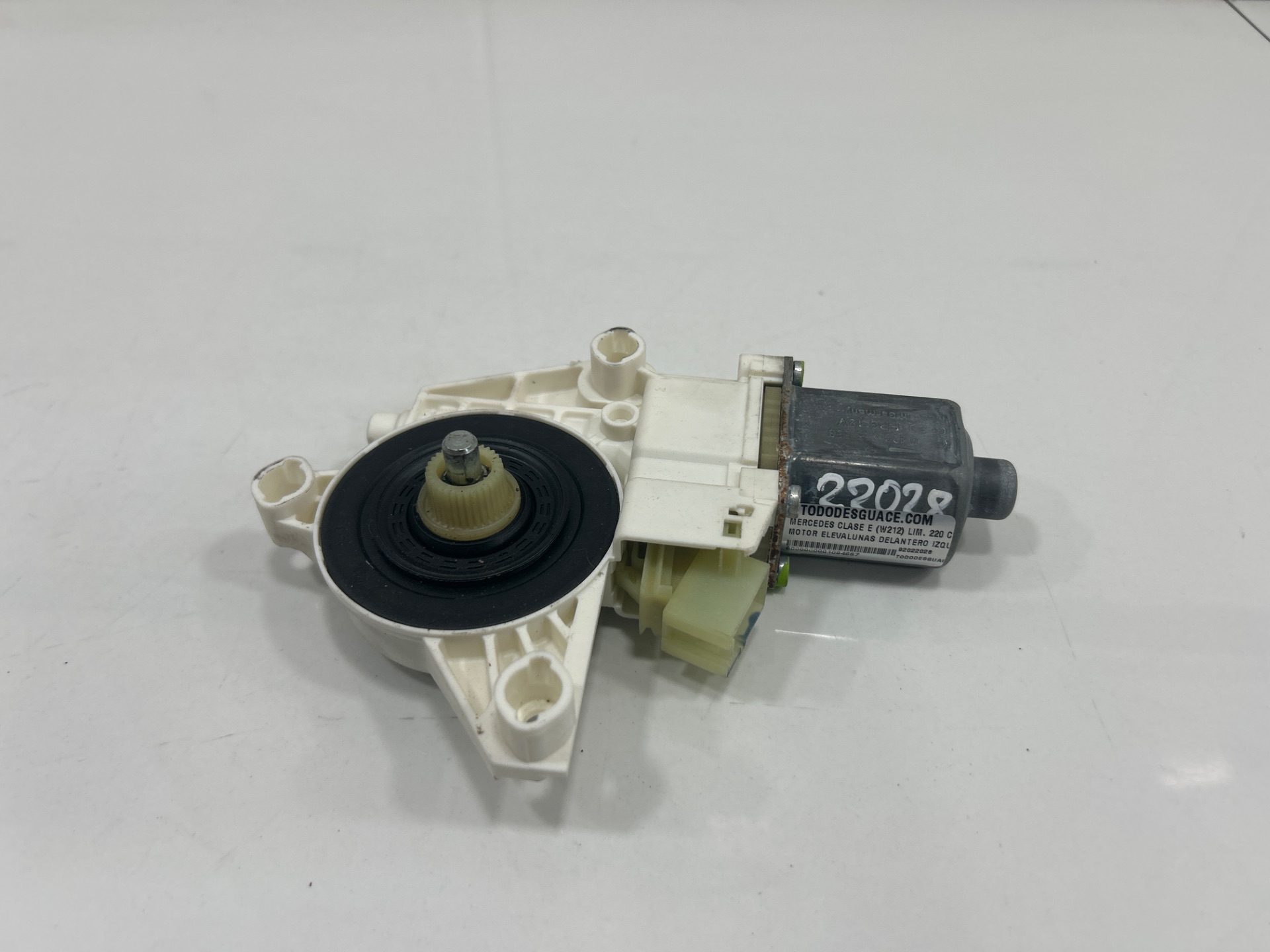 Motor elevalunas delantero izquierdo mercedes-benz clase e (w212) lim. 220 cdi blueefficiency (212.00