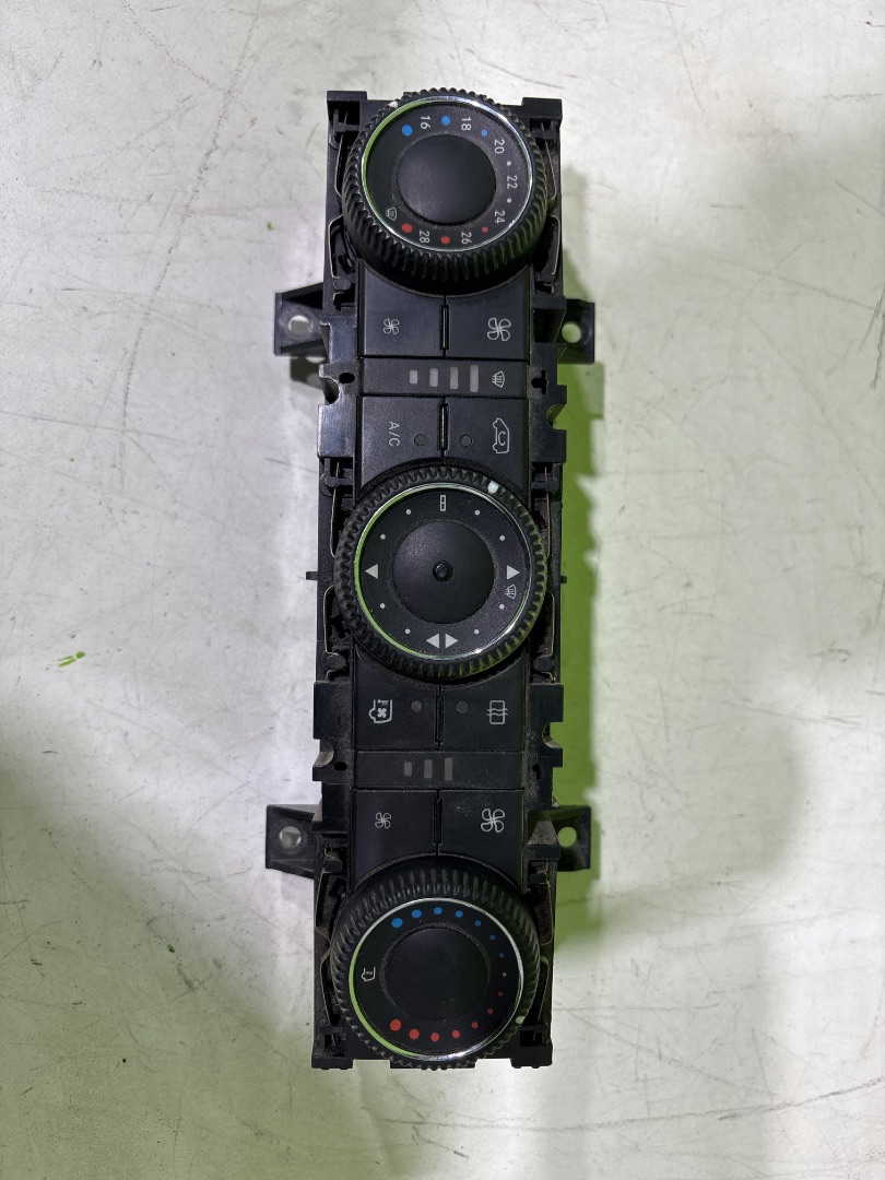 Mando calefaccion / aire acondicionado 311314 cdi fwd l1 (910.631)