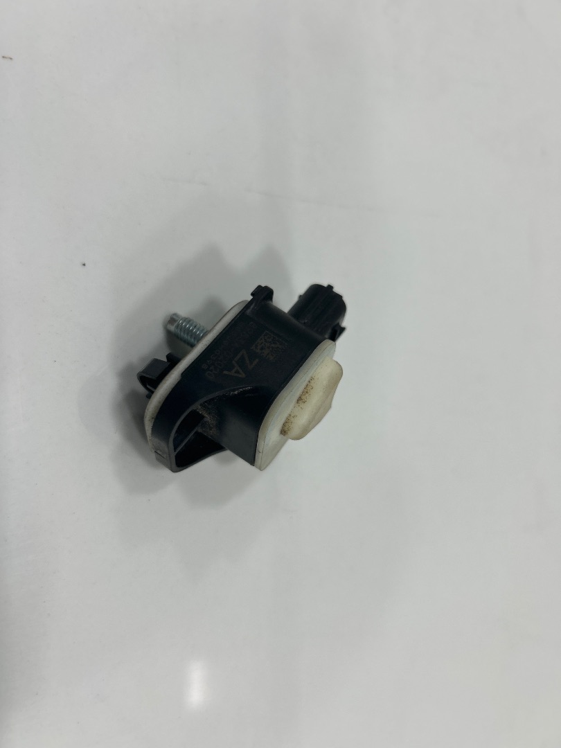 Sensor de impacto toyota corolla (e21) hybrid style