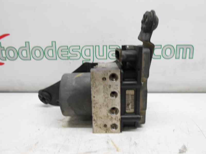  abs   renault megane ii classic berlina confort dynamique 1.5 dci diesel