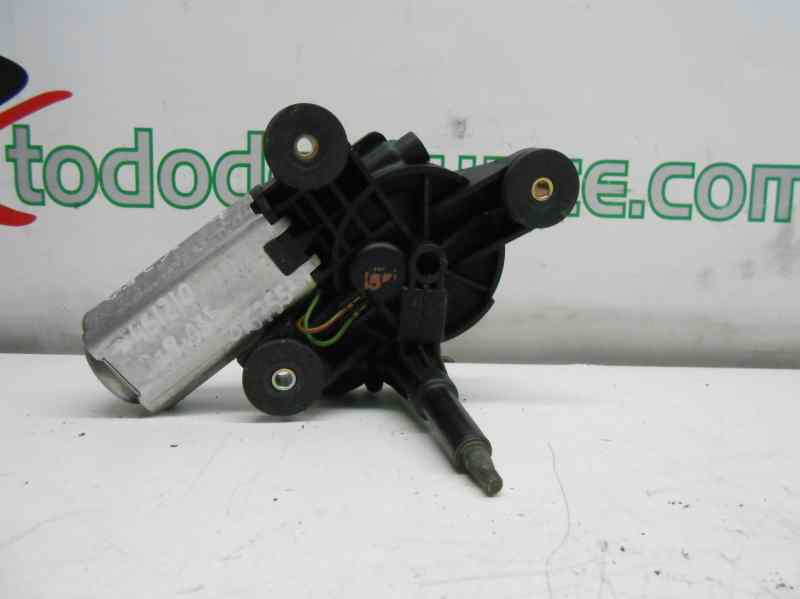  motor limpia trasero   toyota corolla (e12) 1.4 d-4d luna compact 1.4 turbodiesel cat