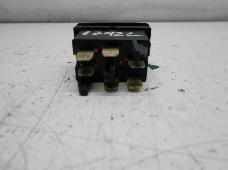  mando elevalunas delantero derecho   seat cordoba berlina (6k2) clx 1.4