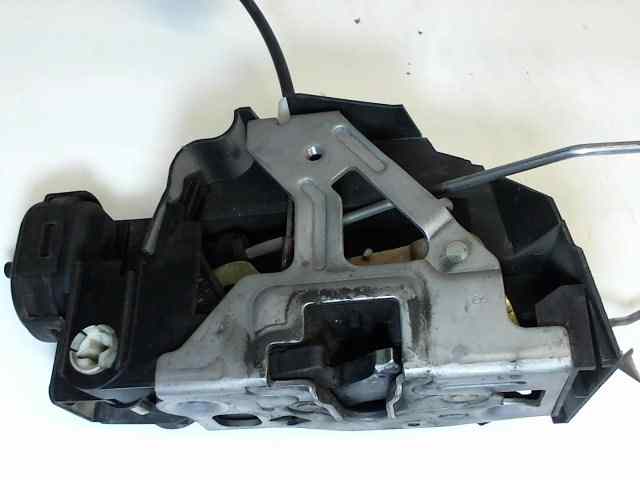  cerradura puert delantera derecha   mercedes bm serie 168 clase-a 160 (168.033) 1.6 cat