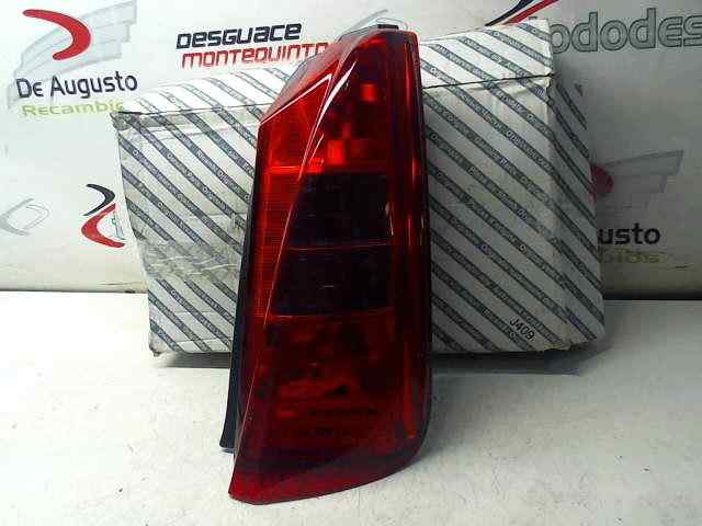  piloto trasero derecho   fiat recambio original . .